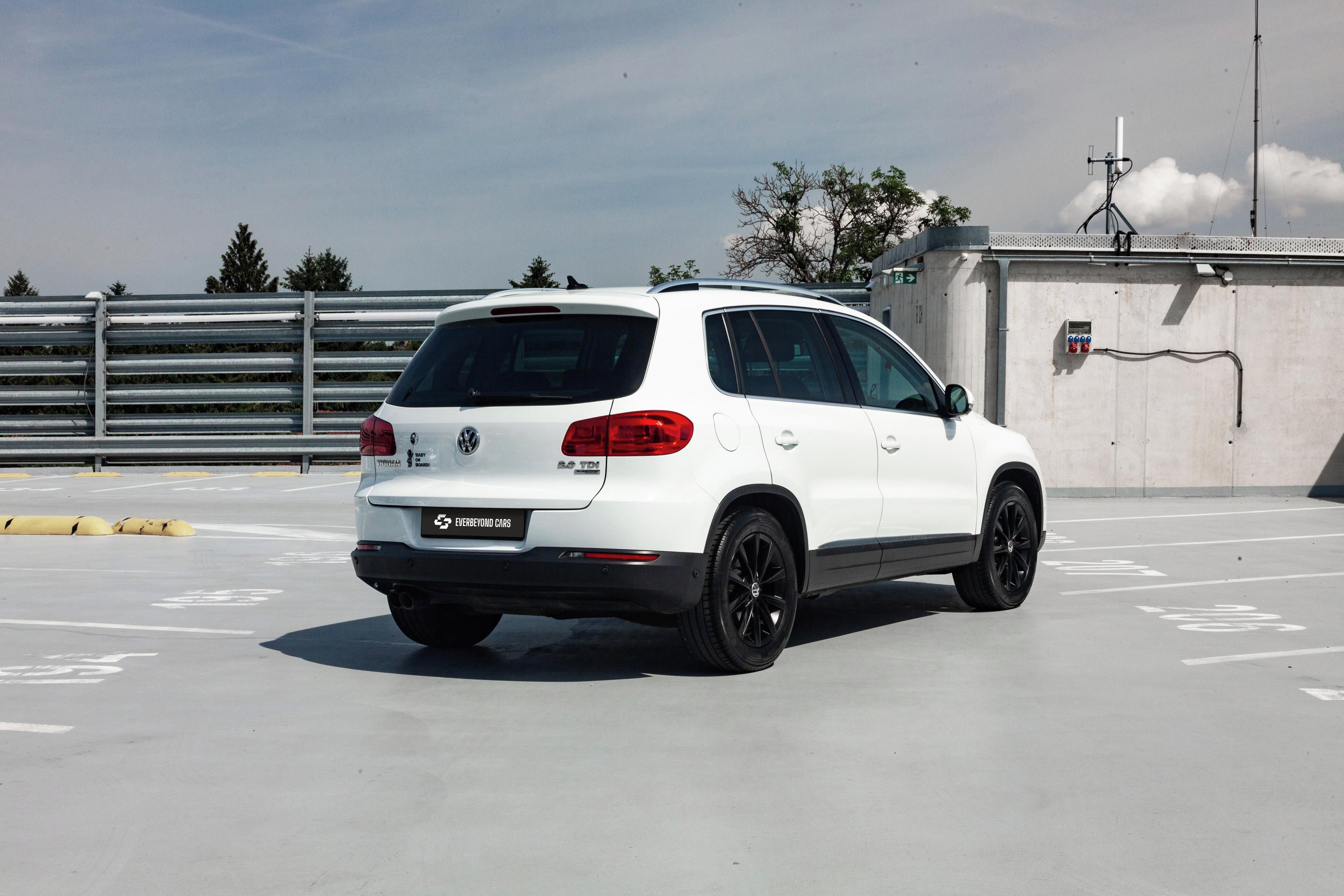 Volkswagen Tiguan, VW TIGUAN 2.0 - fotka 4