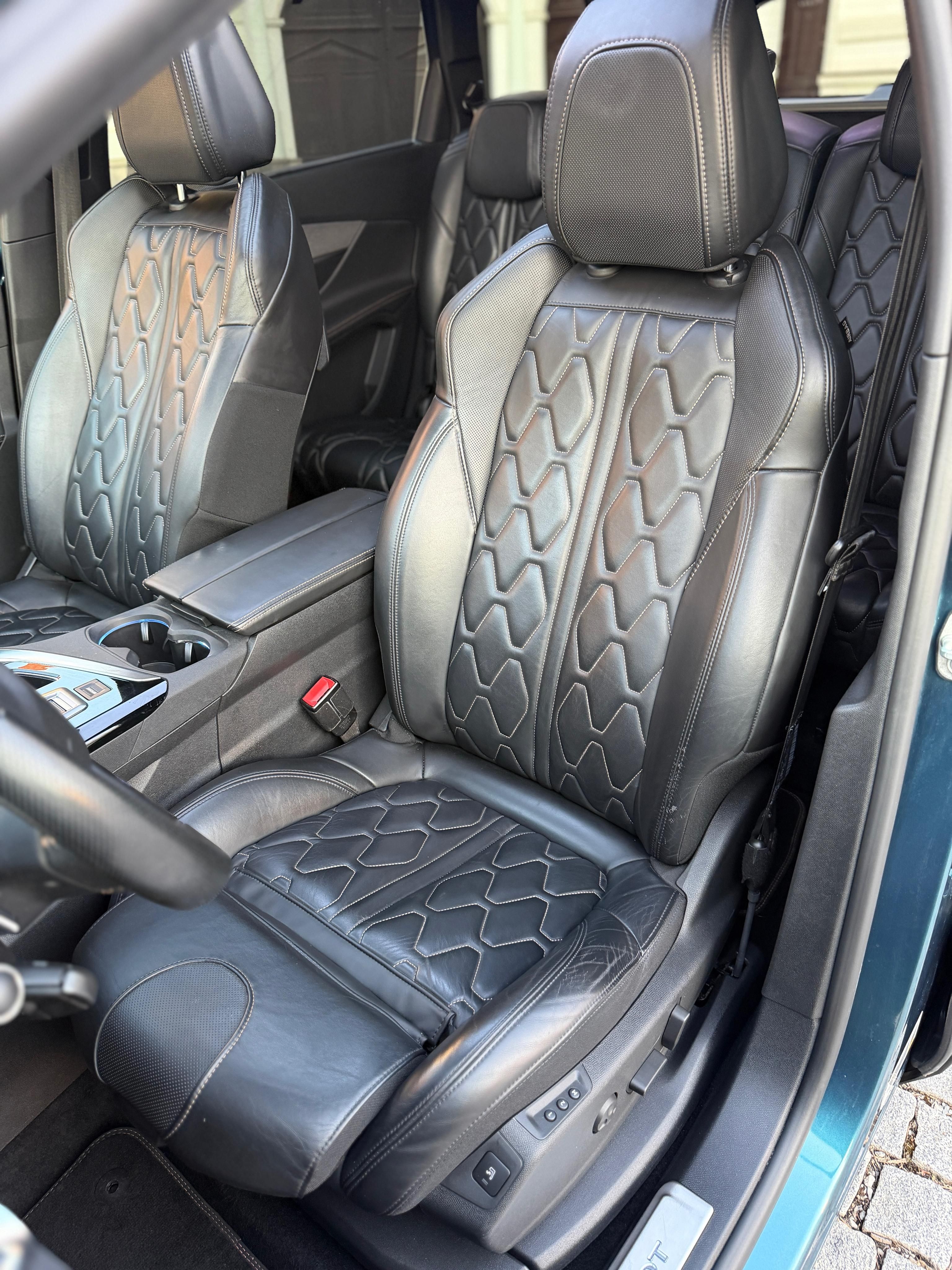 Peugeot 5008, GT 2.0HDi 130kW AUT TAŽNÉ - fotka 3