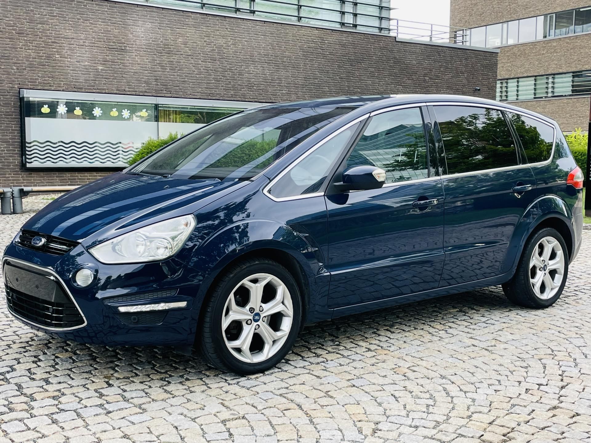 Ford S-MAX, 2.0TDCi MANUÁL SENZORY VÝHŘEV - fotka 5