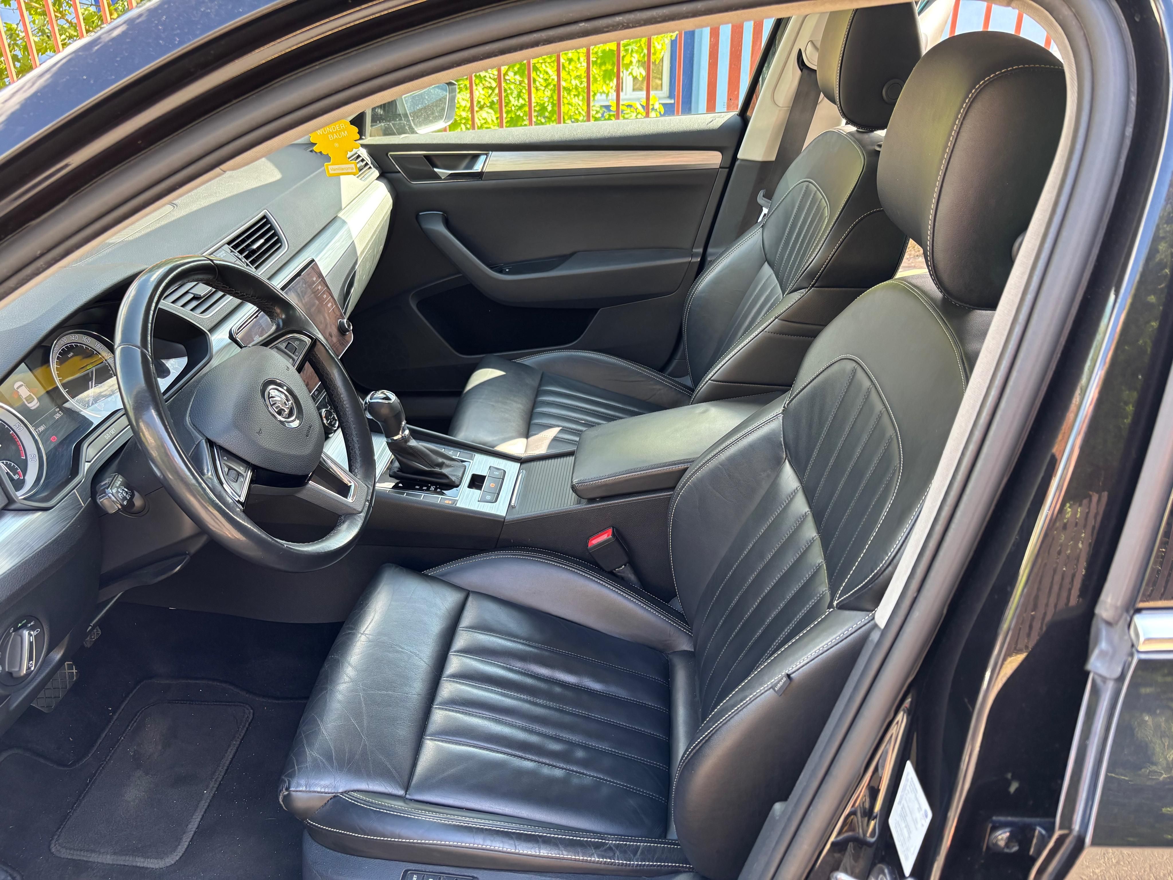Škoda Superb, 1,6 TDI - fotka 5