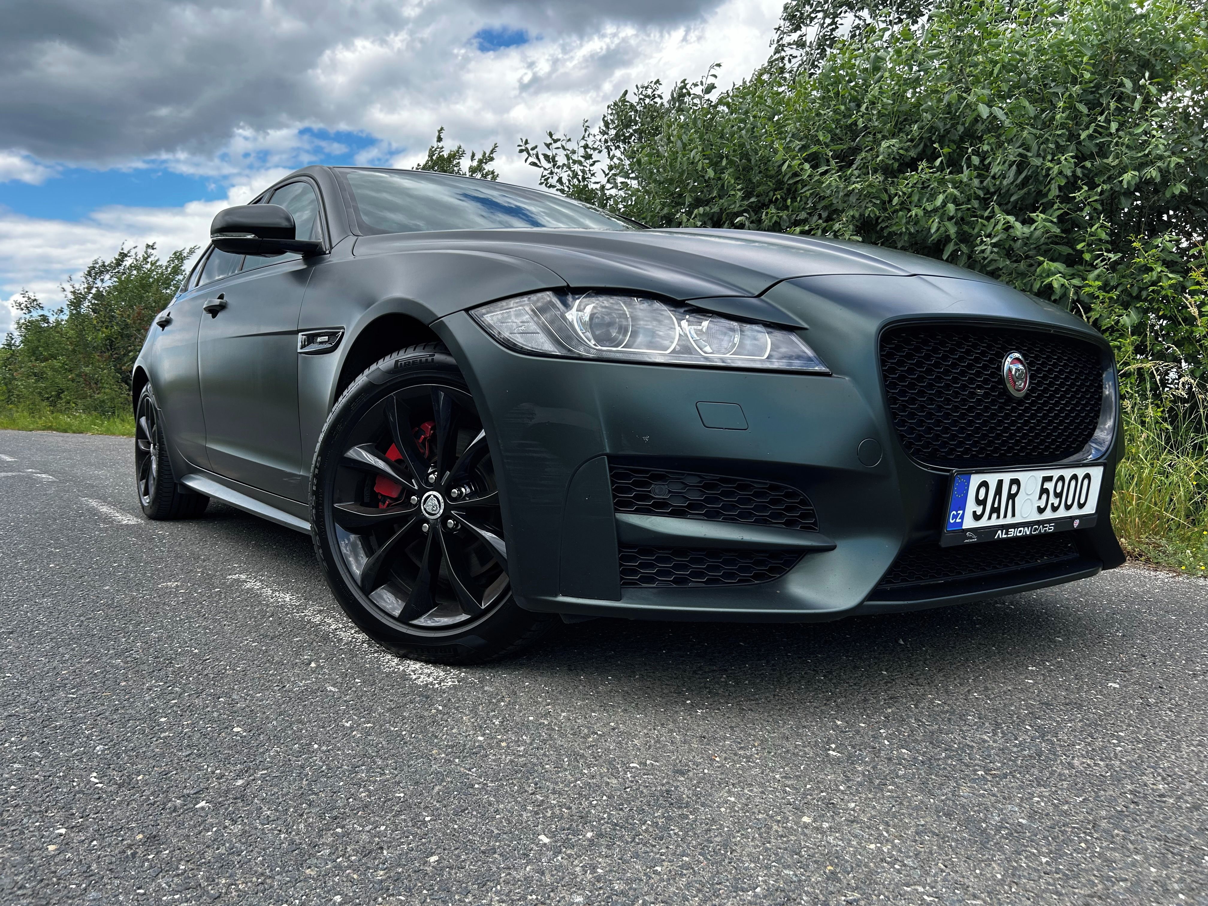Jaguar XF, D 200, R-Dynamic, AWD - fotka 4
