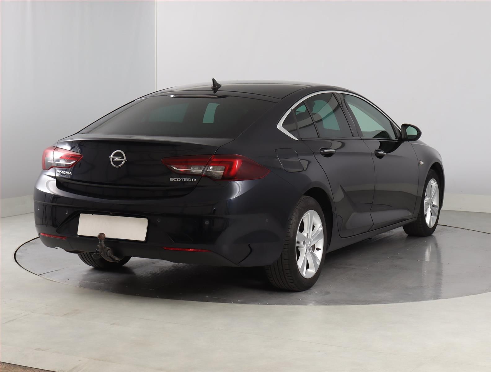 Opel Insignia, 1.6 CDTI, Kůže, Navi - fotka 5