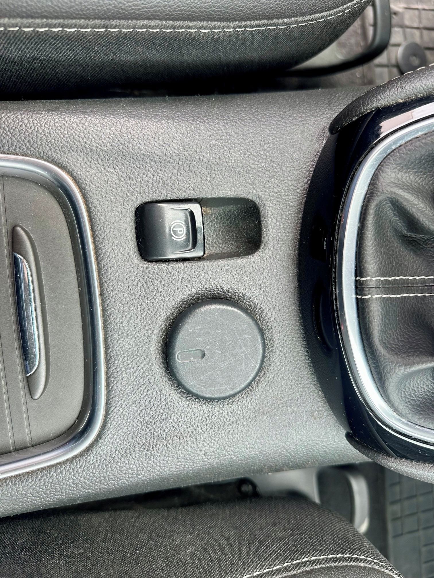 Opel Astra, 1,6 CDTI plný výbava, servis - fotka 6