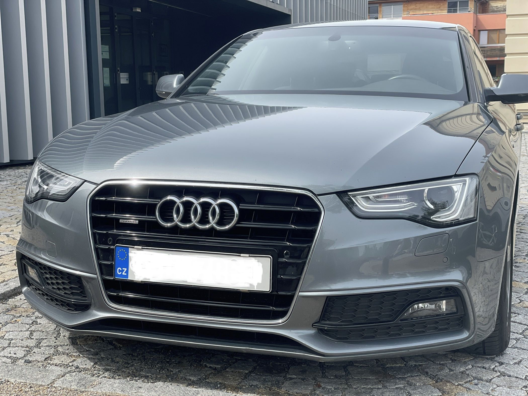 Audi A5, 2.0 TDI Quattro - fotka 3