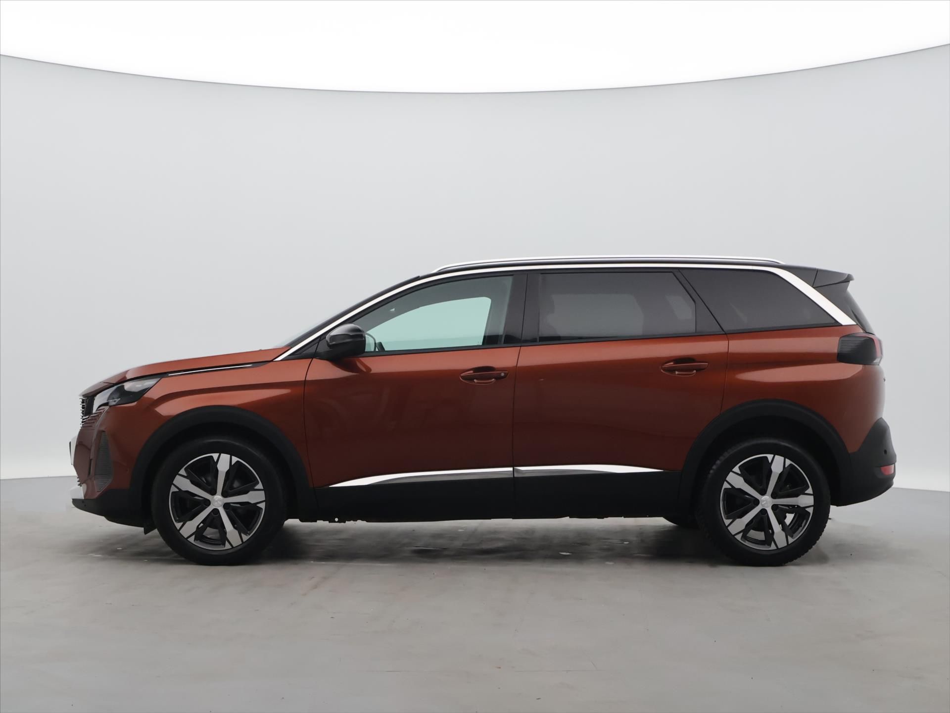 Peugeot 5008, 1.2 PT 96kW 1.maj Allure CZ - fotka 4