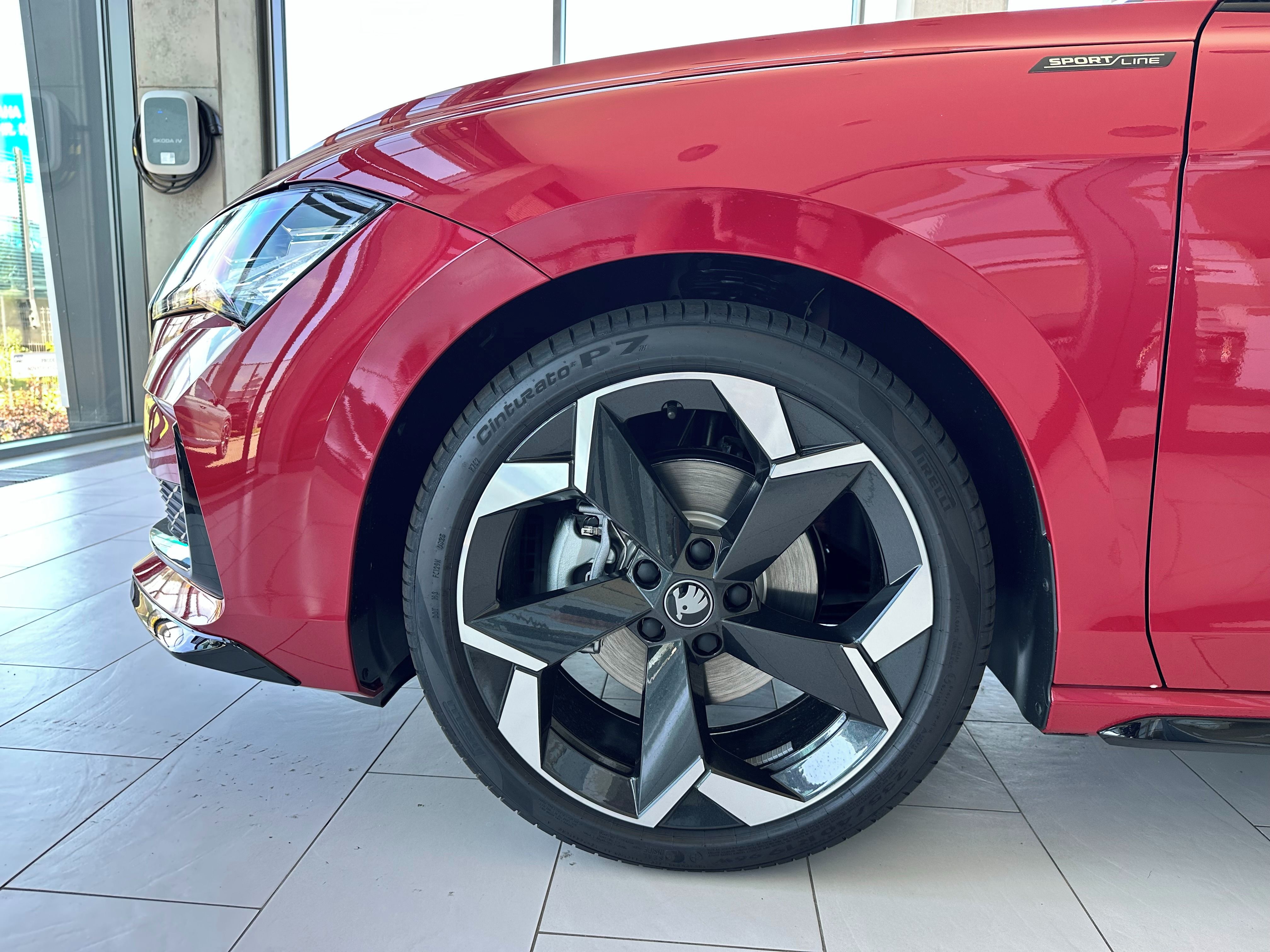 Škoda Superb, 2,0 TDI 110 kW DSG - fotka 4