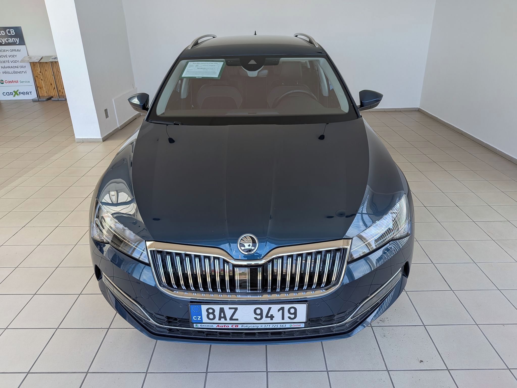 Škoda Superb, Style 2.0 TDI 4x4 DSG 147kW - fotka 2