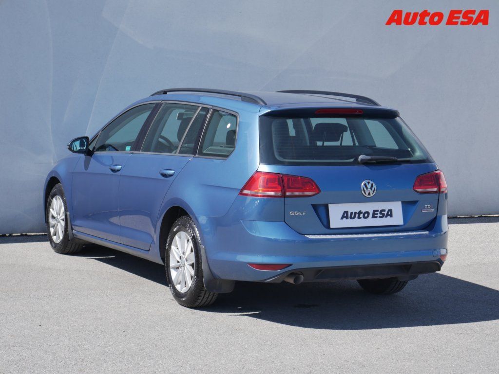 Volkswagen Golf, 1.6TDi,ČR - fotka 6