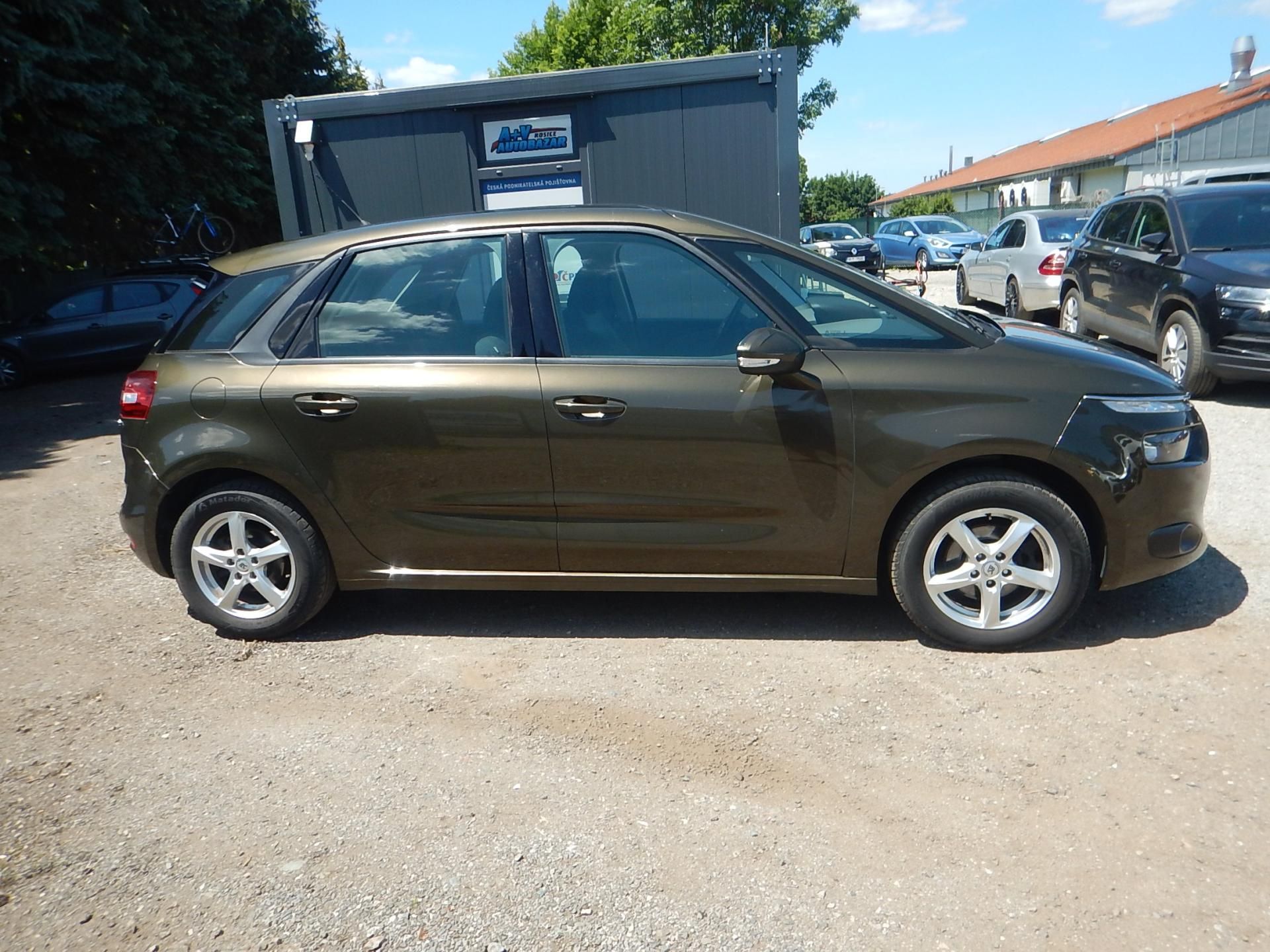 Citroën C4 Picasso, 1.6i, 88 kW, DIGIKLIMA - fotka 5
