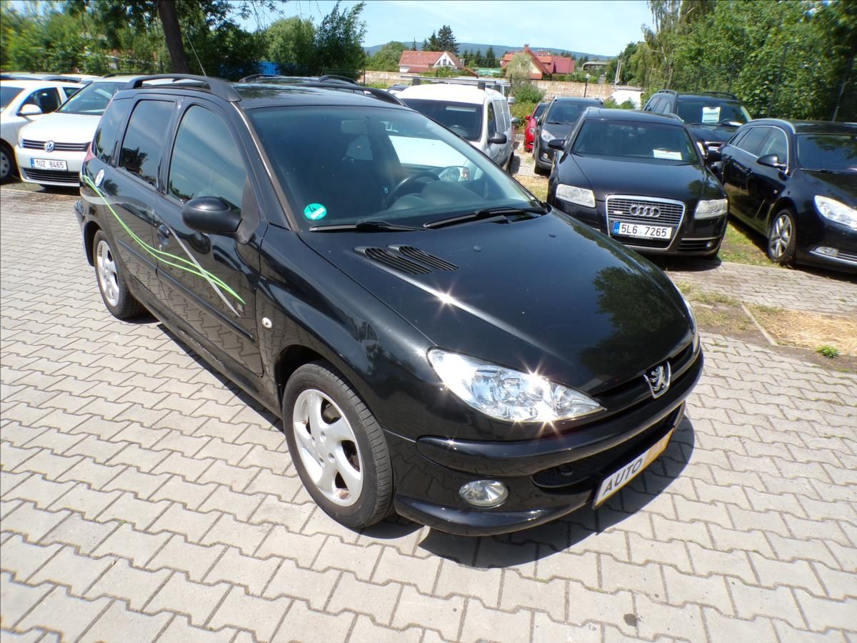 Peugeot 206, 1,6 16V  TAŽNÉ ZAŘÍZENÍ