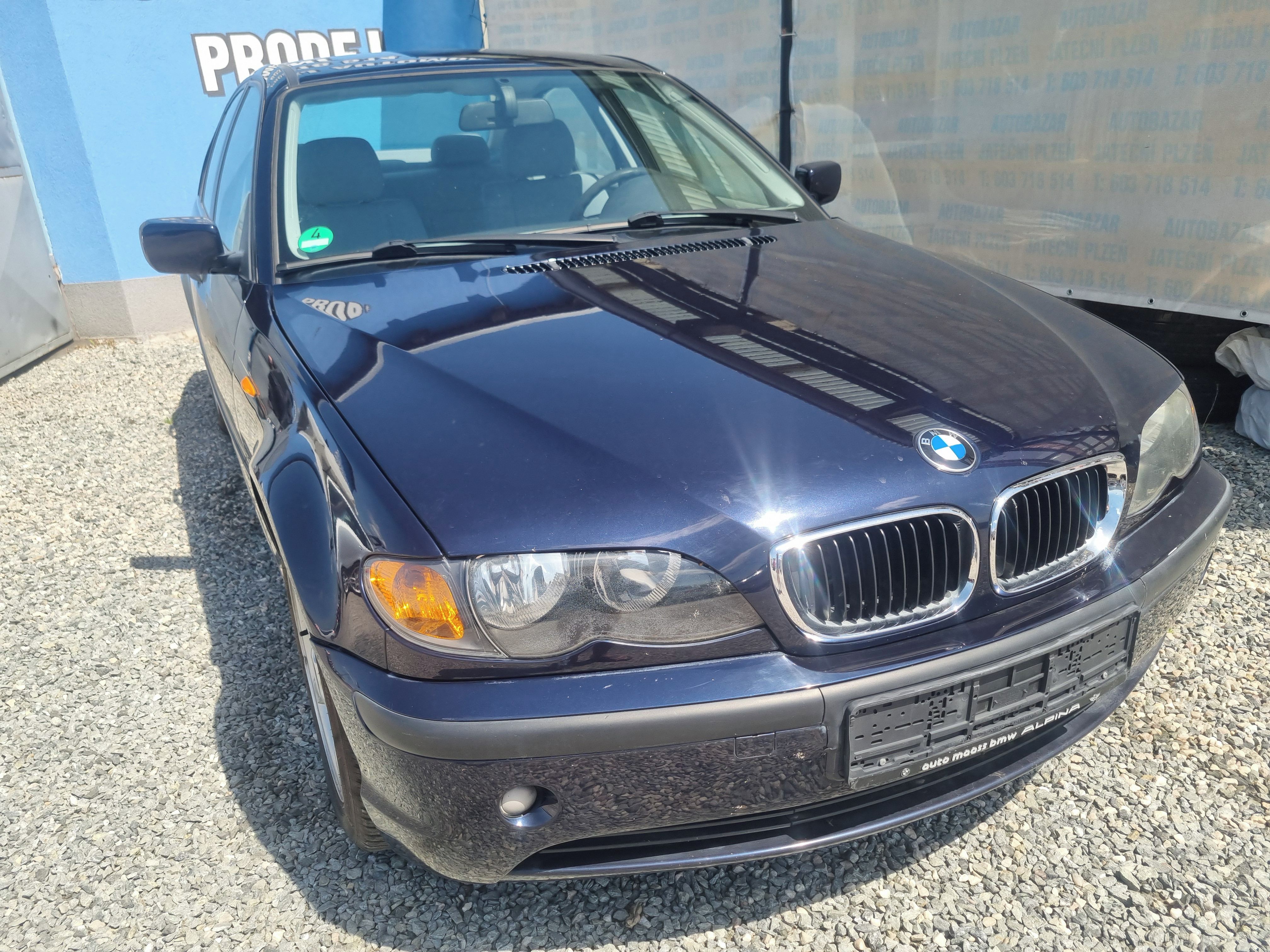 BMW Řada 3, 318 í 105 KW - fotka 5