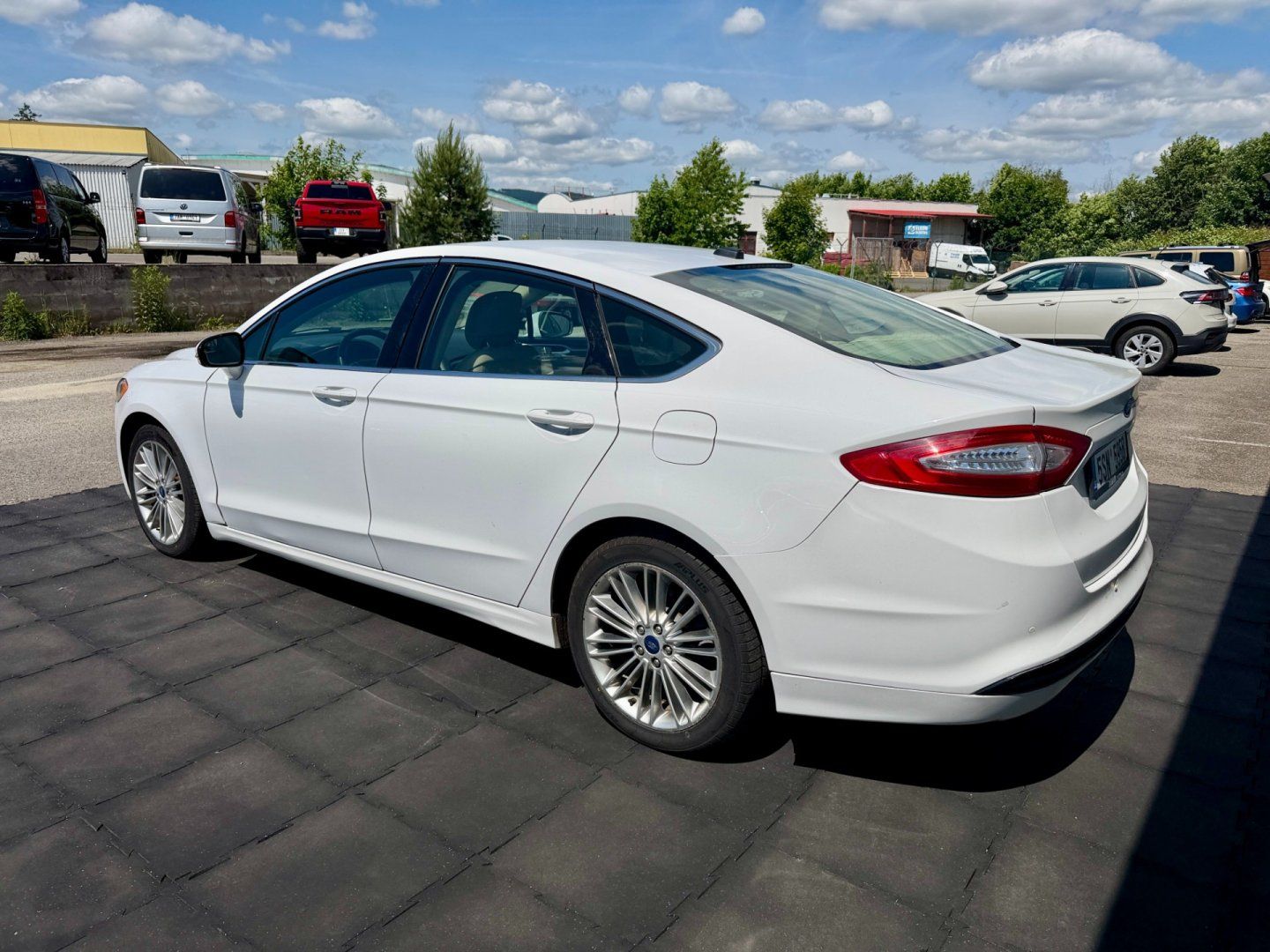 Ford Mondeo, 2.0i 176kW automat, US - fotka 5