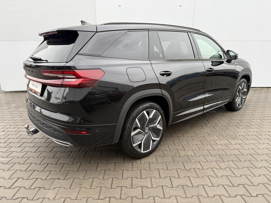 Škoda Kodiaq, DSG 4M 2,0TDi 142kW SportLine - fotka 2
