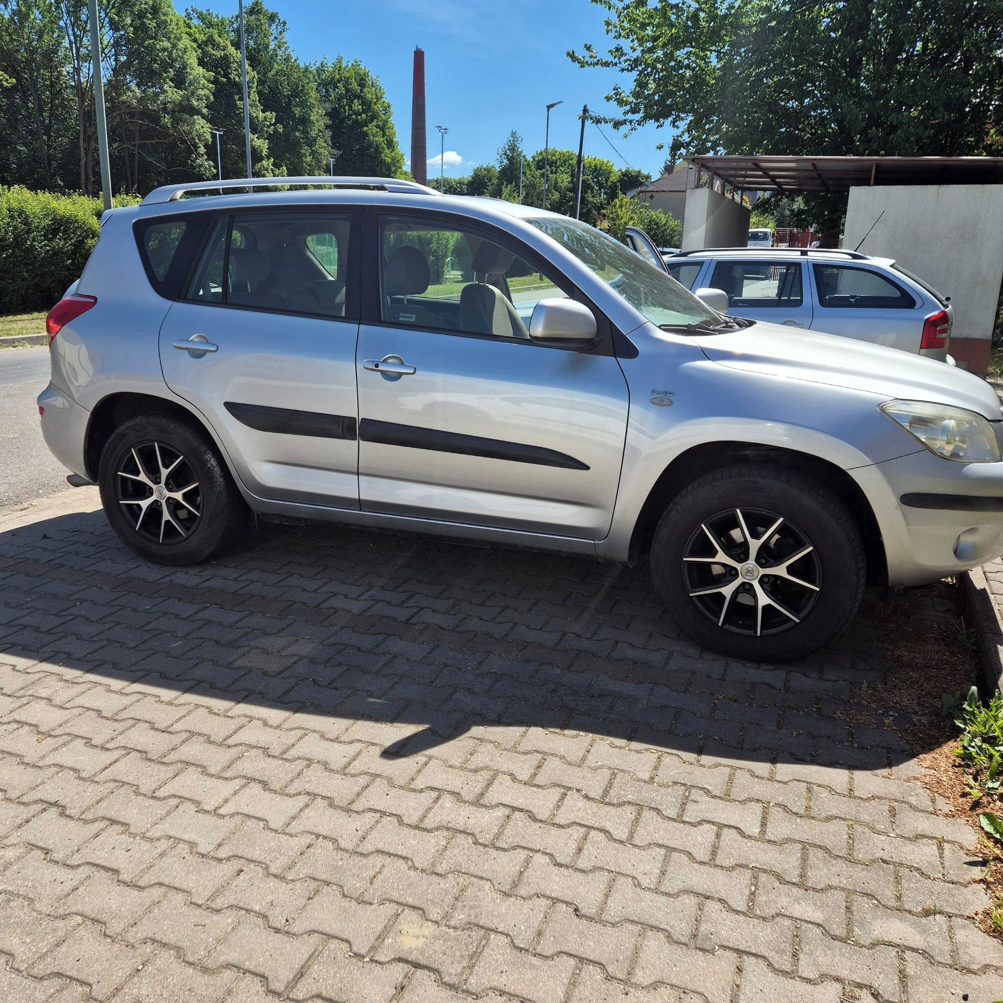 Toyota Rav4, Toyota RAV4 2.2 D-4D, 100 kW – - fotka 5
