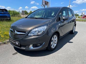 Cosmo 1,4i, 74 kW, 1. maj, ČR