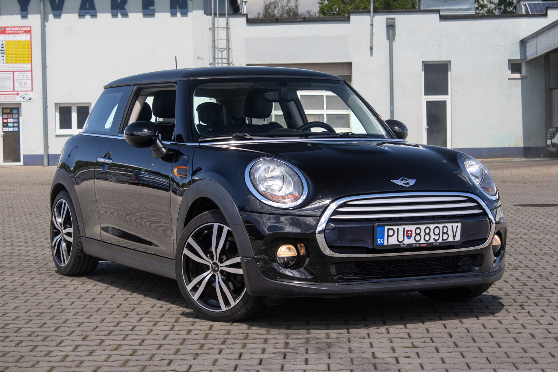 Mini Cooper - fotka 3