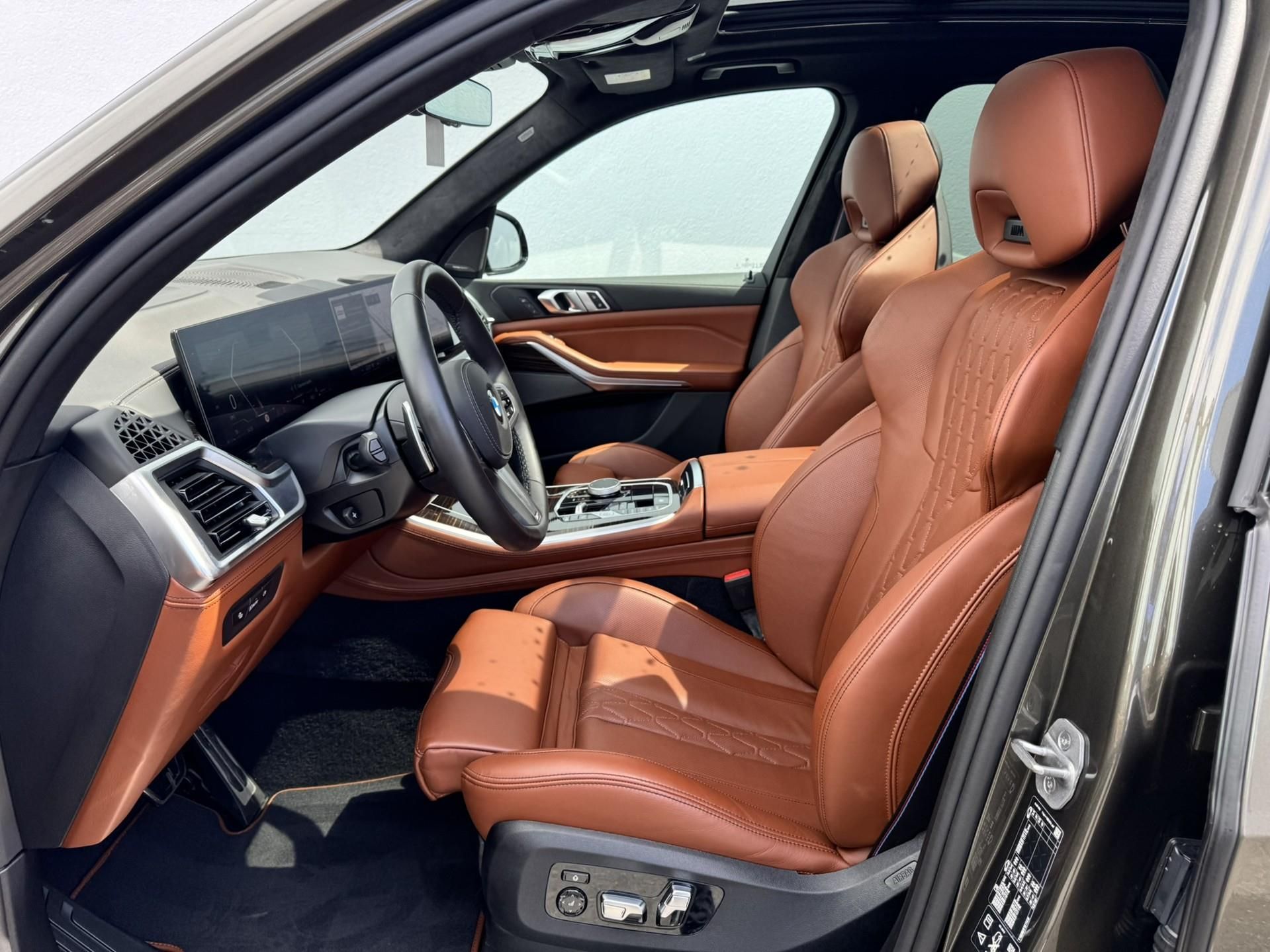 BMW X5, X5 xDrive30D M PRO - fotka 6