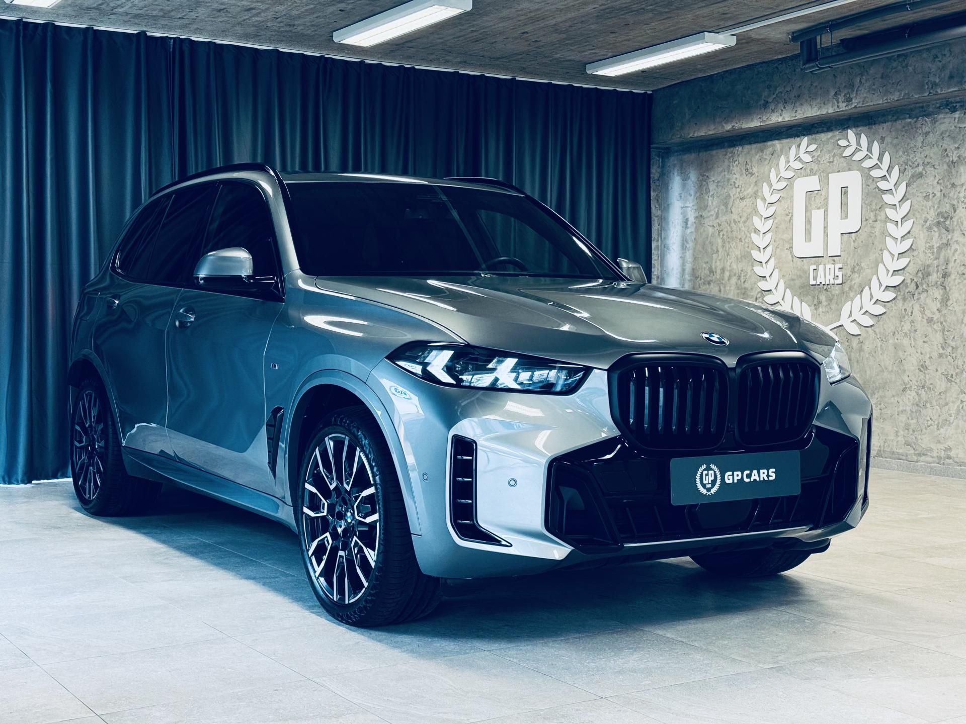 BMW X5, 30d*M-PAKET*ZÁR.29/SERVIS29