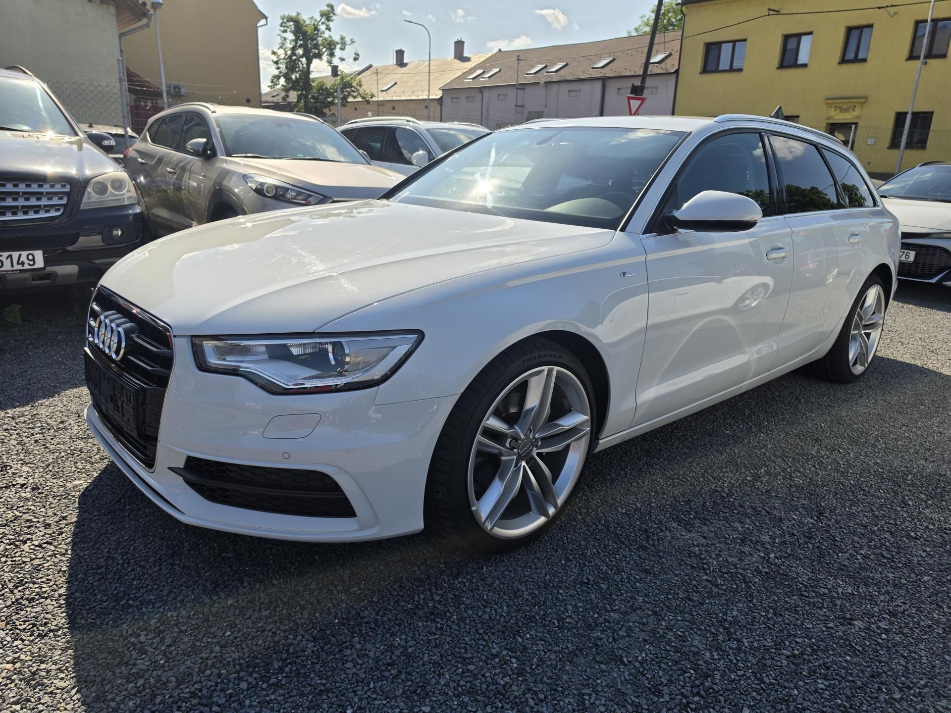 Audi A6, 3.0 TDI Quattro TZ S-Line - fotka 2