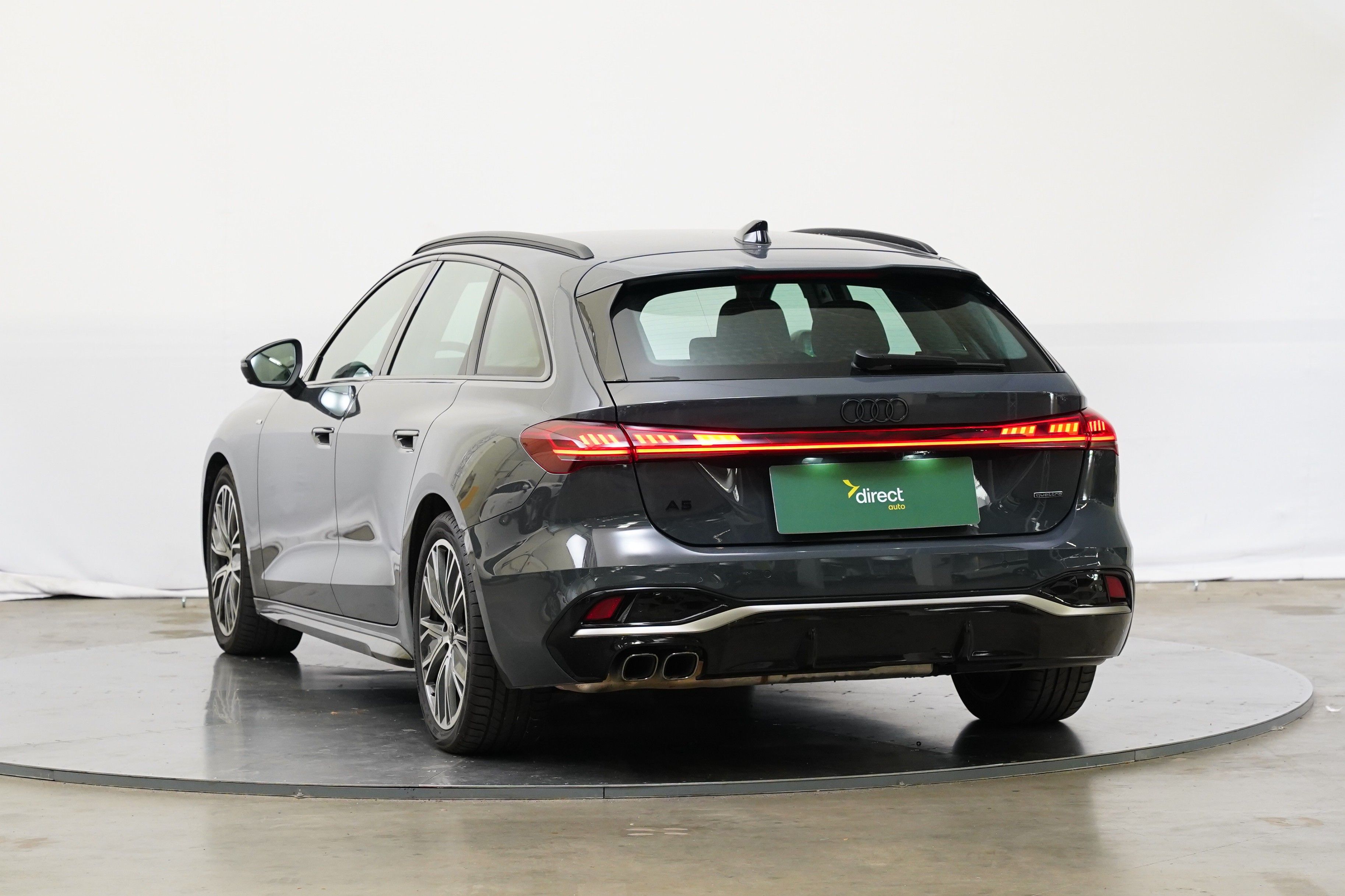 Audi A5, 2.0 TDI 150 kW - fotka 4