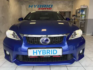 Auto 8