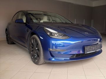 Tesla model 3 Performance