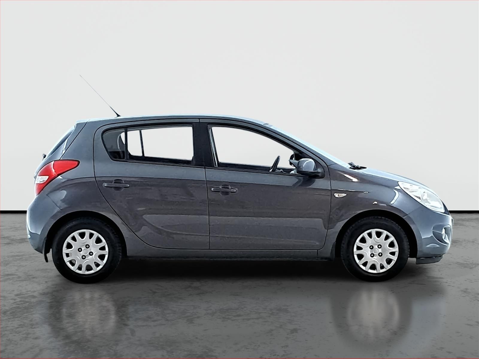 Hyundai i20, 1.2, ČR,1.maj - fotka 6