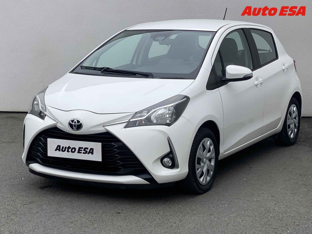 Toyota Yaris, 1.5 i,2.maj,ČR - fotka 3