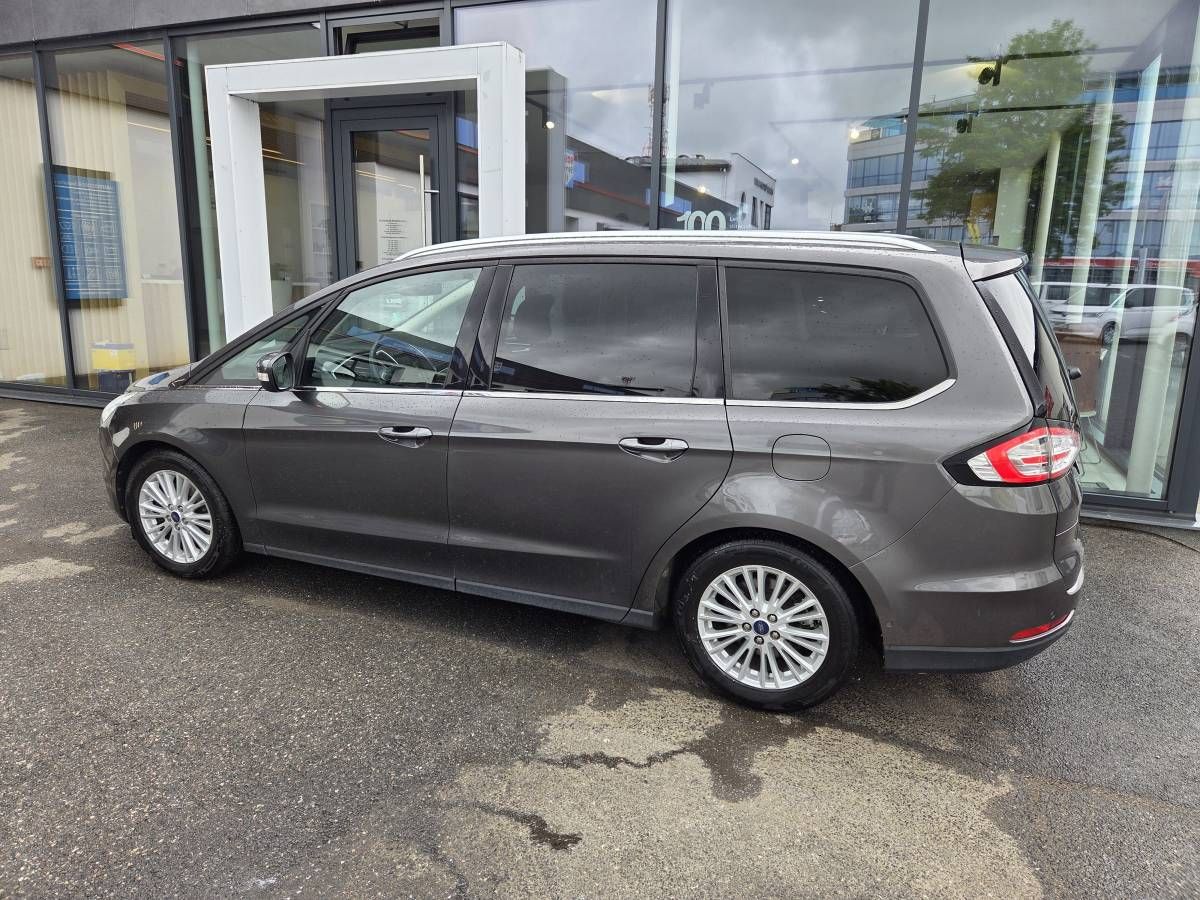 Ford Galaxy, 2.0 TDCI Automat Titanium+ - fotka 2