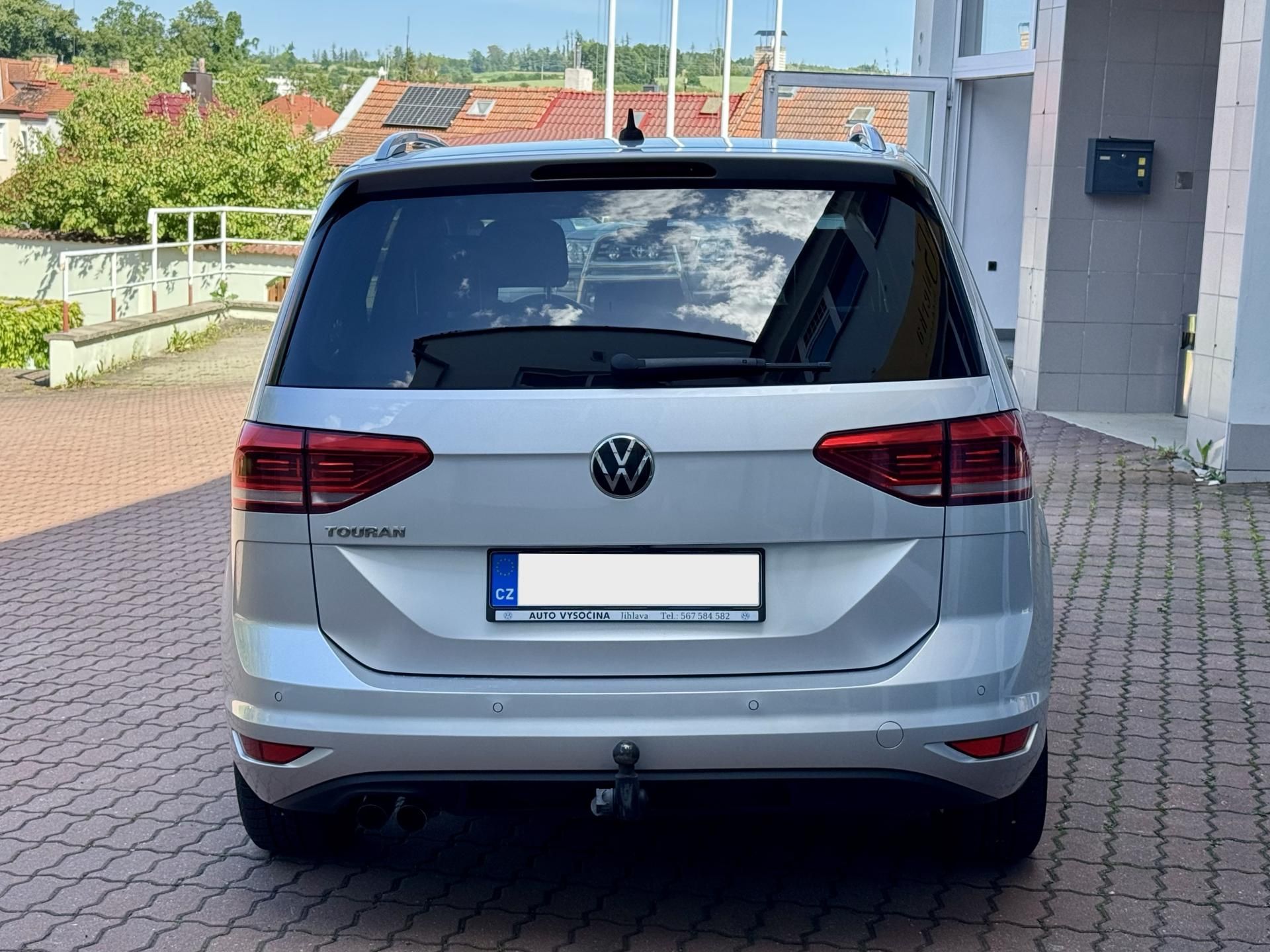 Volkswagen Touran, 2.0TDI DSG ČR 1.majitel - fotka 6