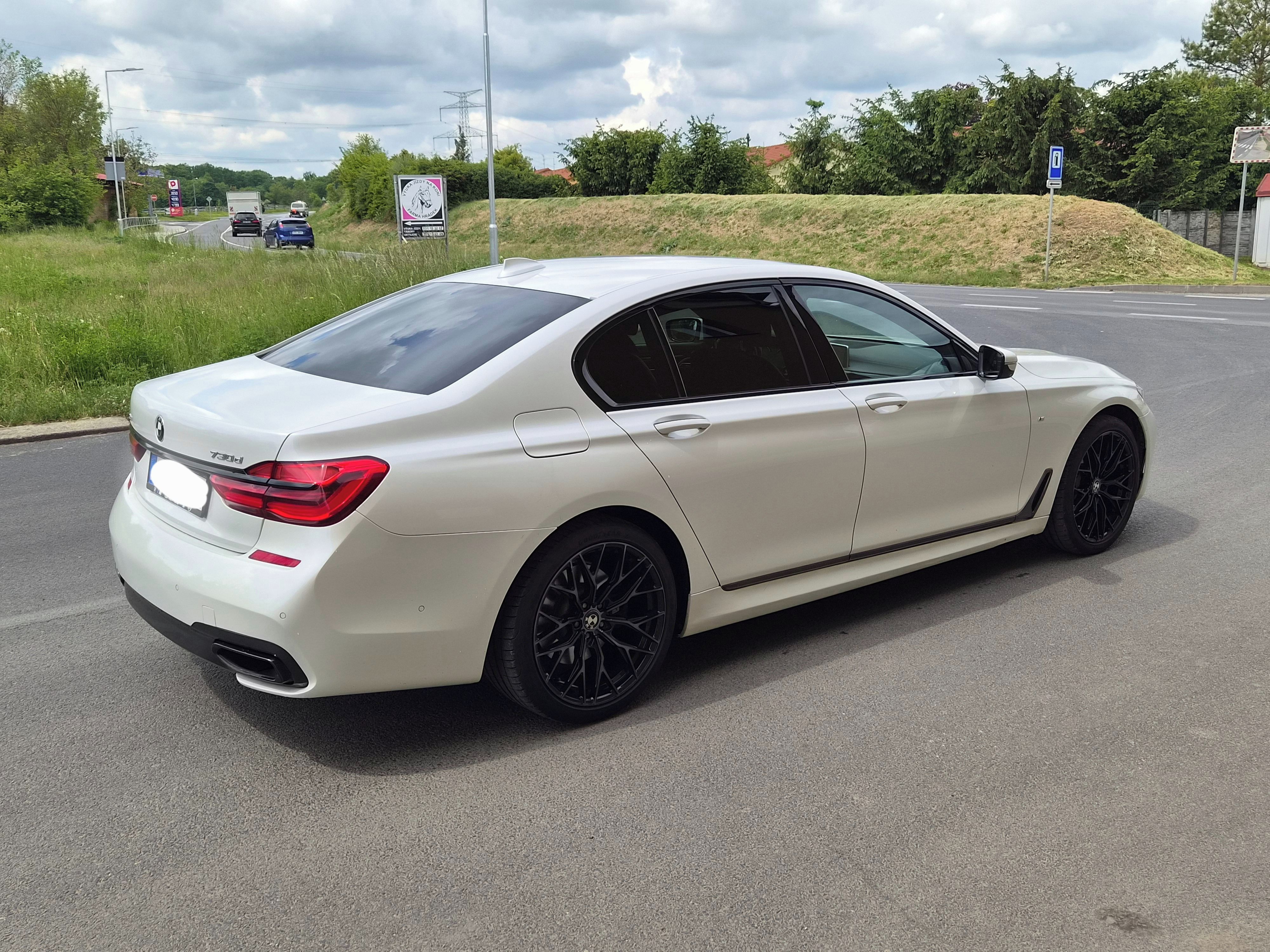 BMW Řada 7, BMW 730XD,ČR,M-PACKET,LASER - fotka 2