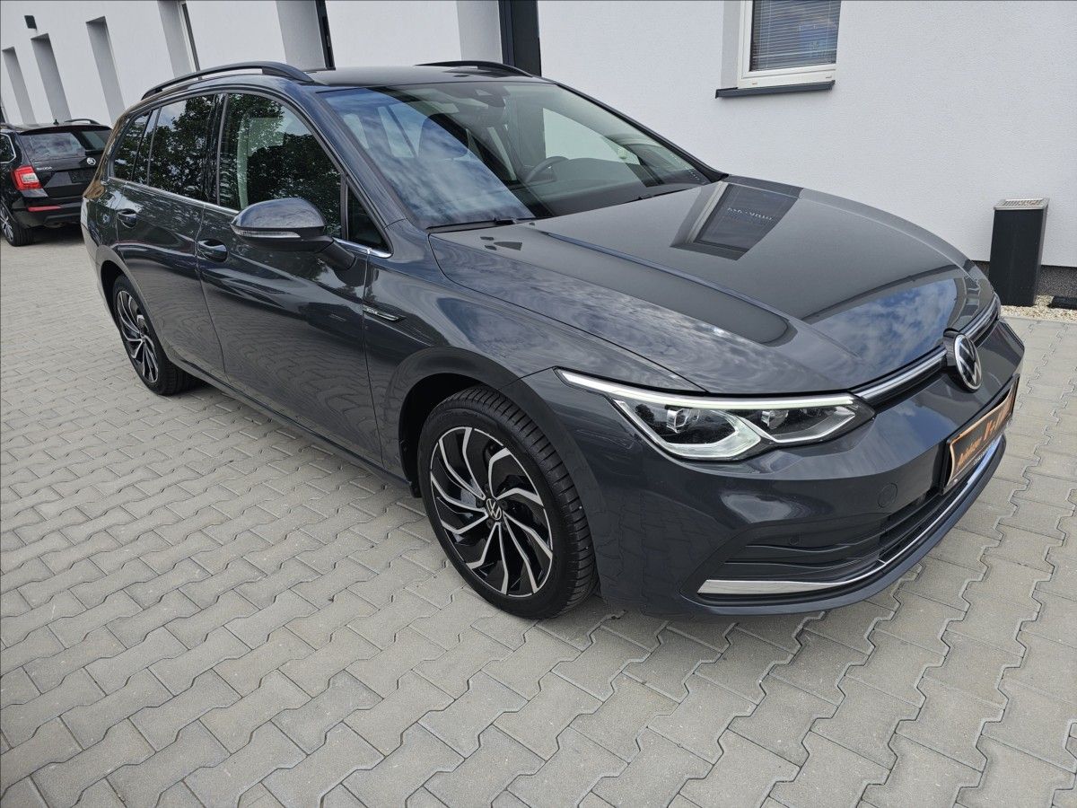 Volkswagen Golf, 8 2,0TDi 110KW Style Plus - fotka 4