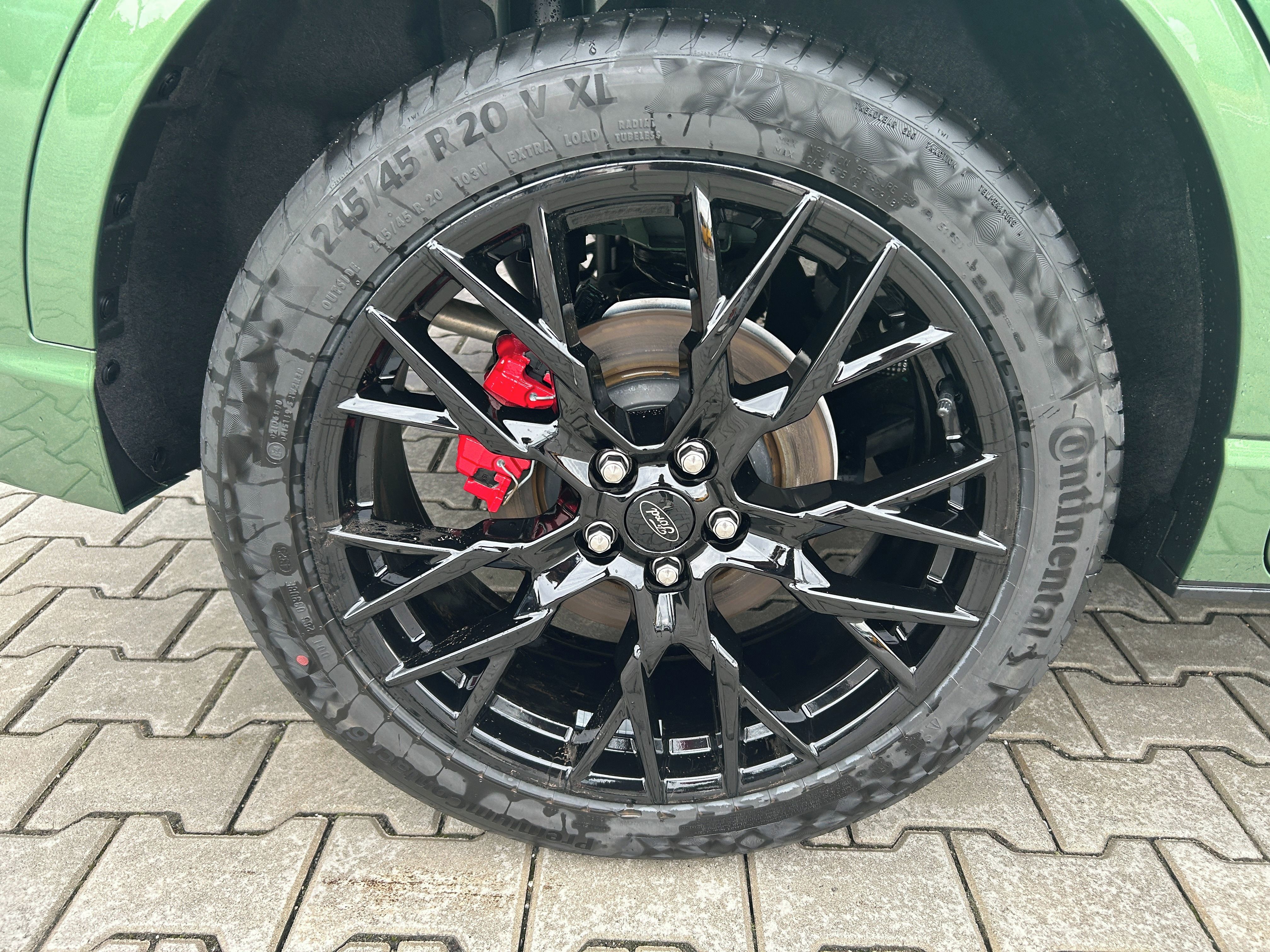 Ford Kuga, 2.5 Hybrid HEV 132kW ST-Line - fotka 5