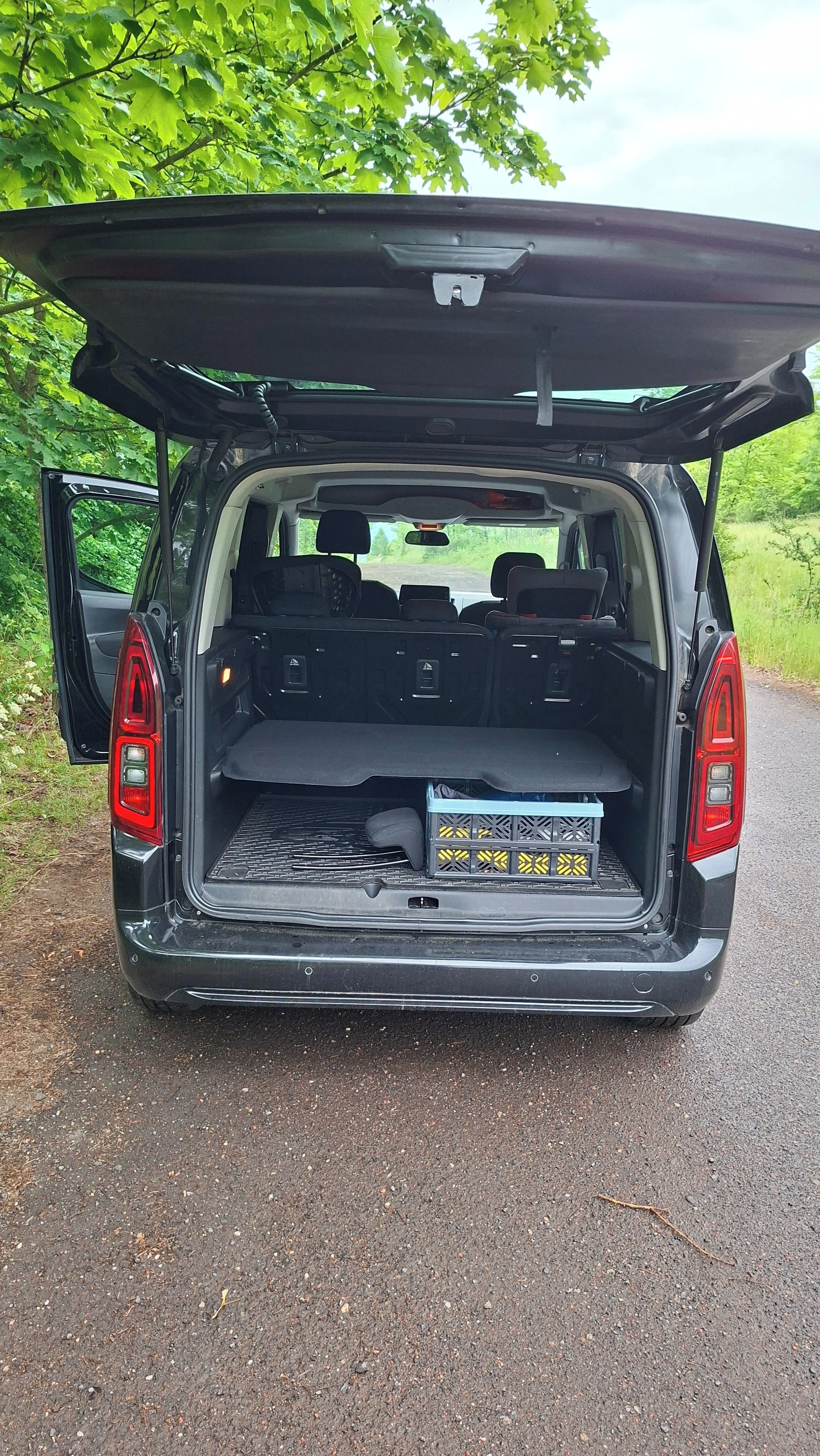 Opel Combo, 1,2 benzín, servisováno, 1.maj - fotka 3