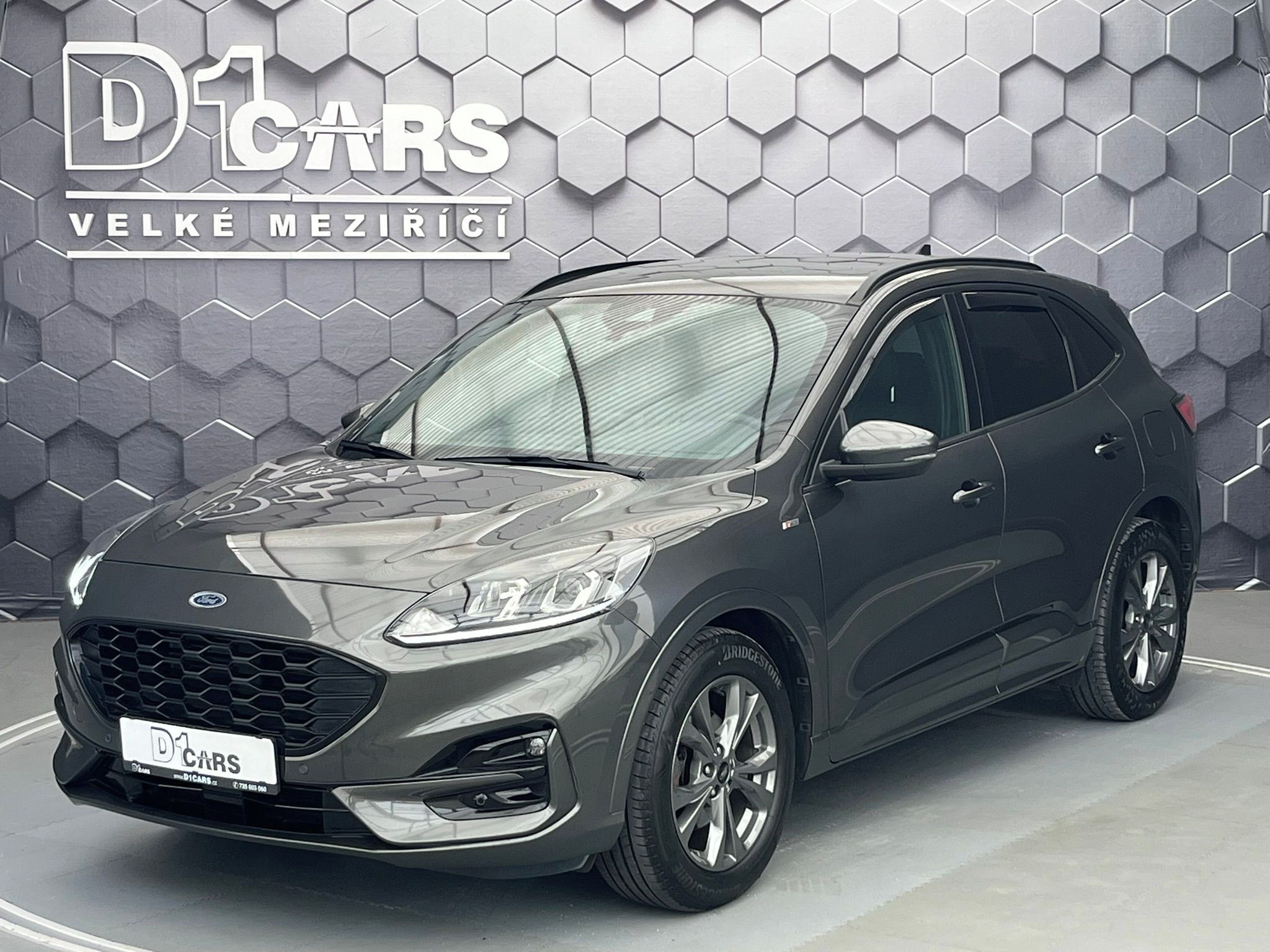 Ford Kuga, 2.0 EcoBlue ST-Line manuál
