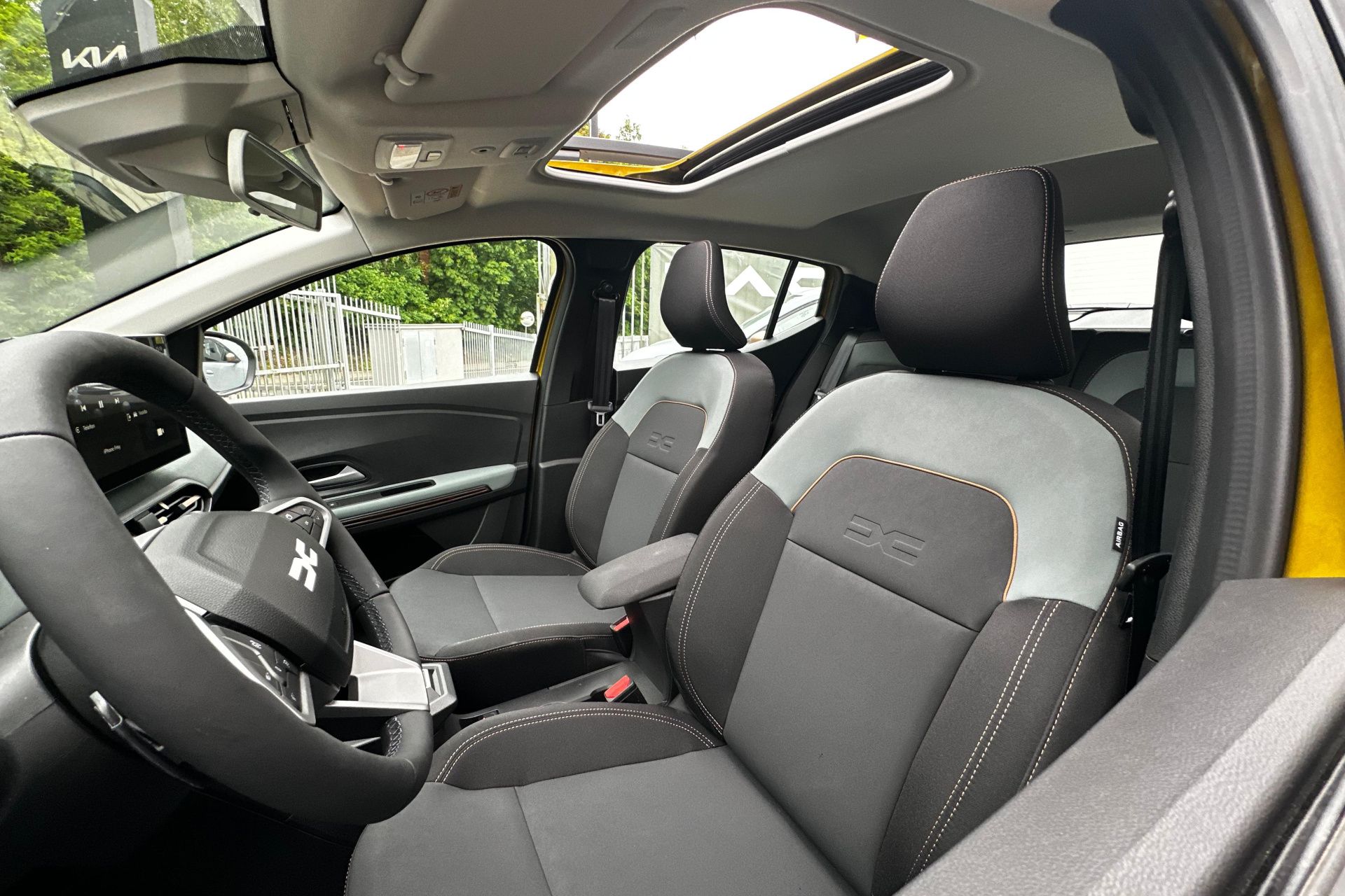 Dacia Sandero, Stepway Extreme ECO-G 120 auto - fotka 6