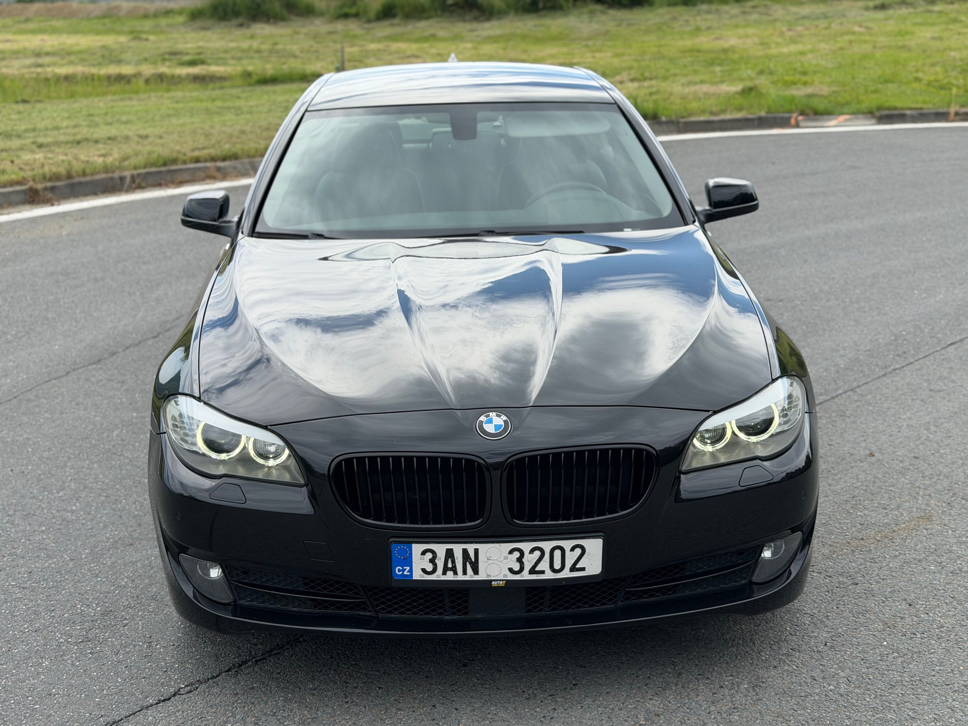 BMW Řada 5, 535D Xdrive 230kW - fotka 2