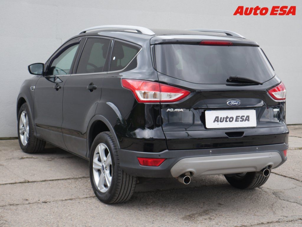 Ford Kuga, 1.5 Ecoboost,AC - fotka 4