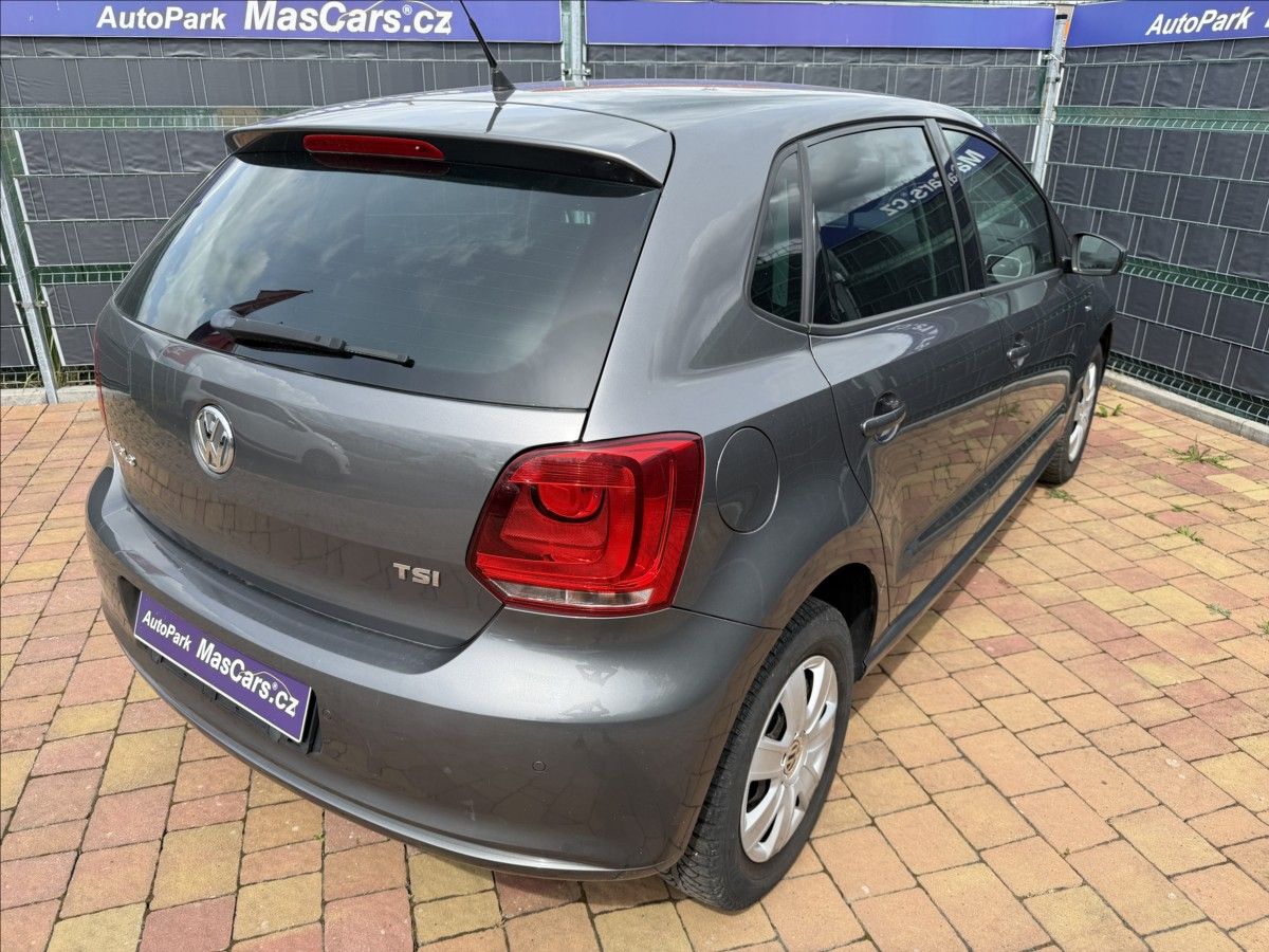 Volkswagen Polo, 1.2 TSI Life - fotka 5