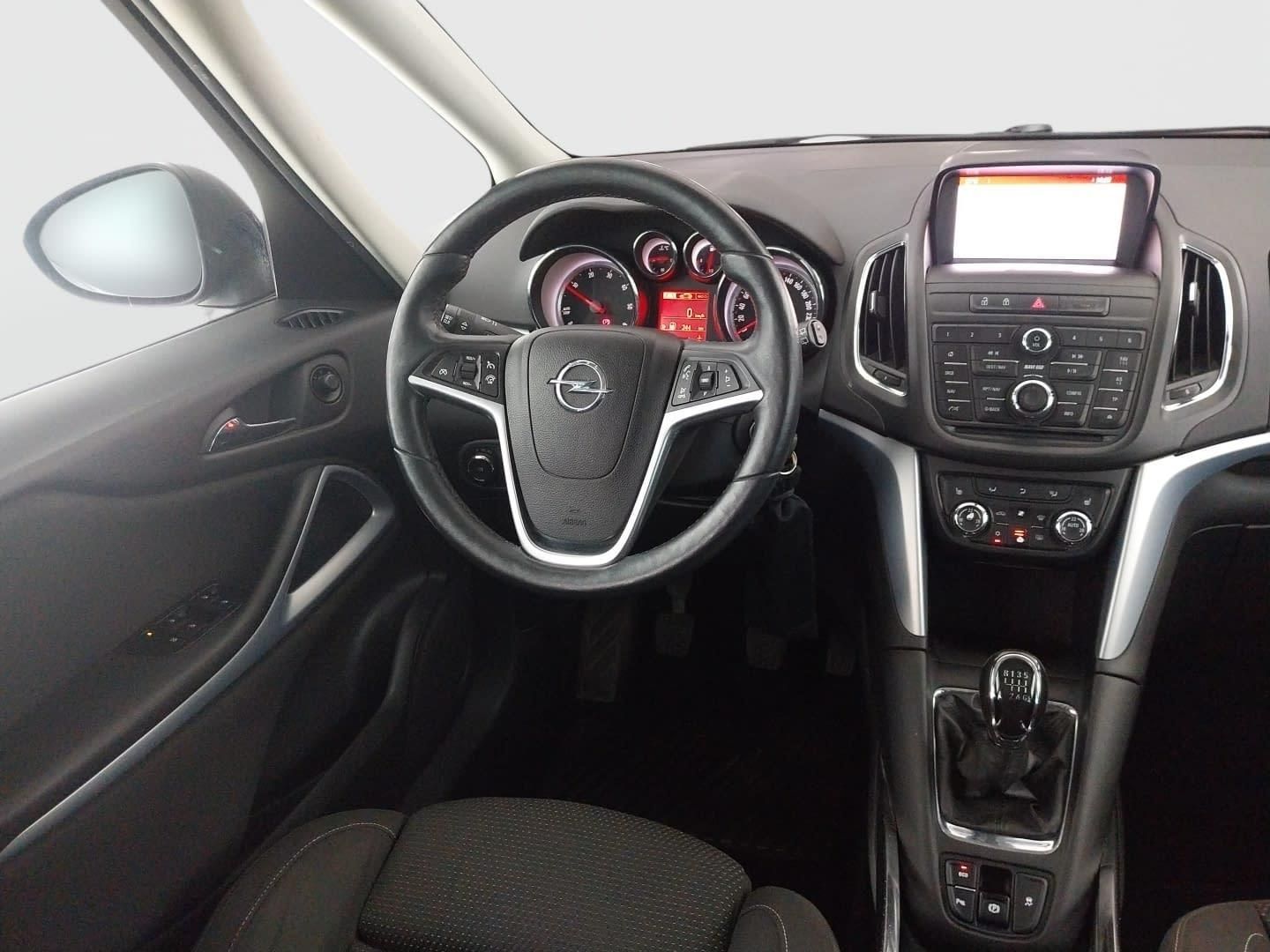 Opel Zafira, 1.6 CDTI, Navi - fotka 6