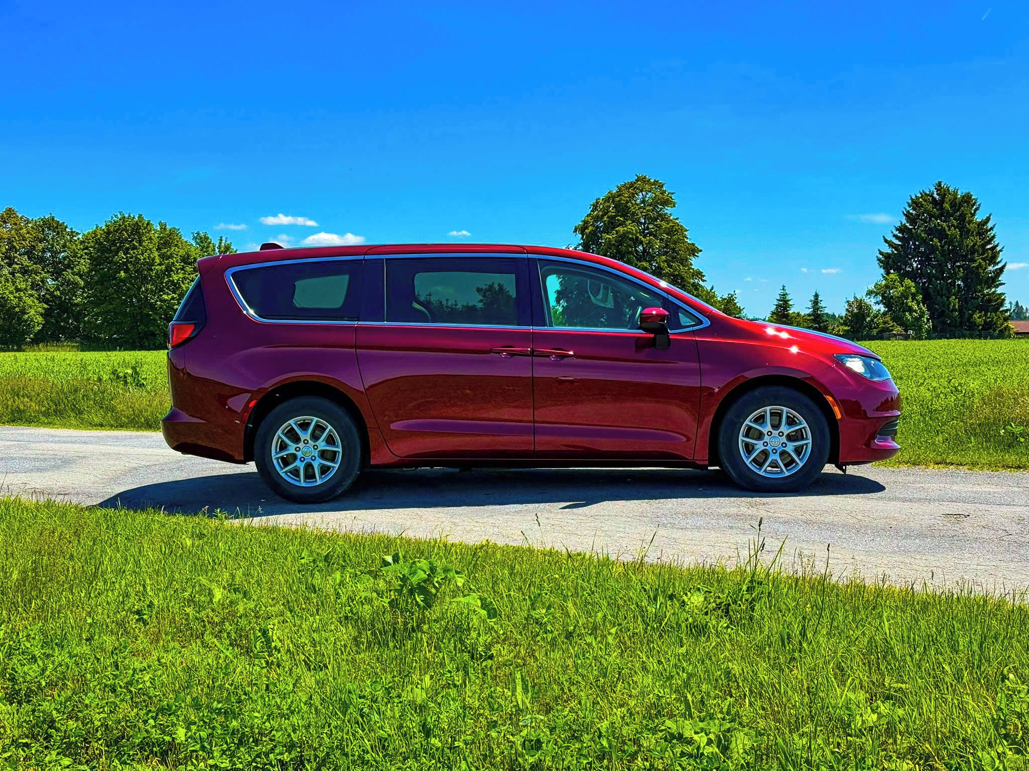 Chrysler Pacifica, 3.6 FWD TOP stav! - fotka 2