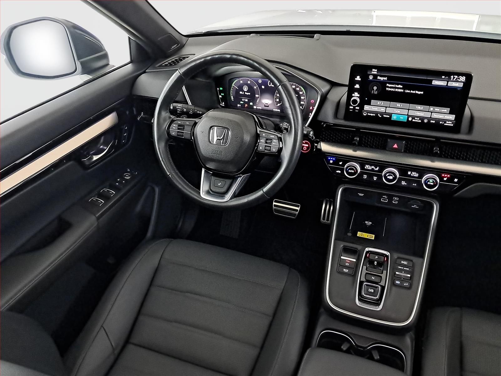 Honda CR-V, 2.0 e:PHEV - fotka 6