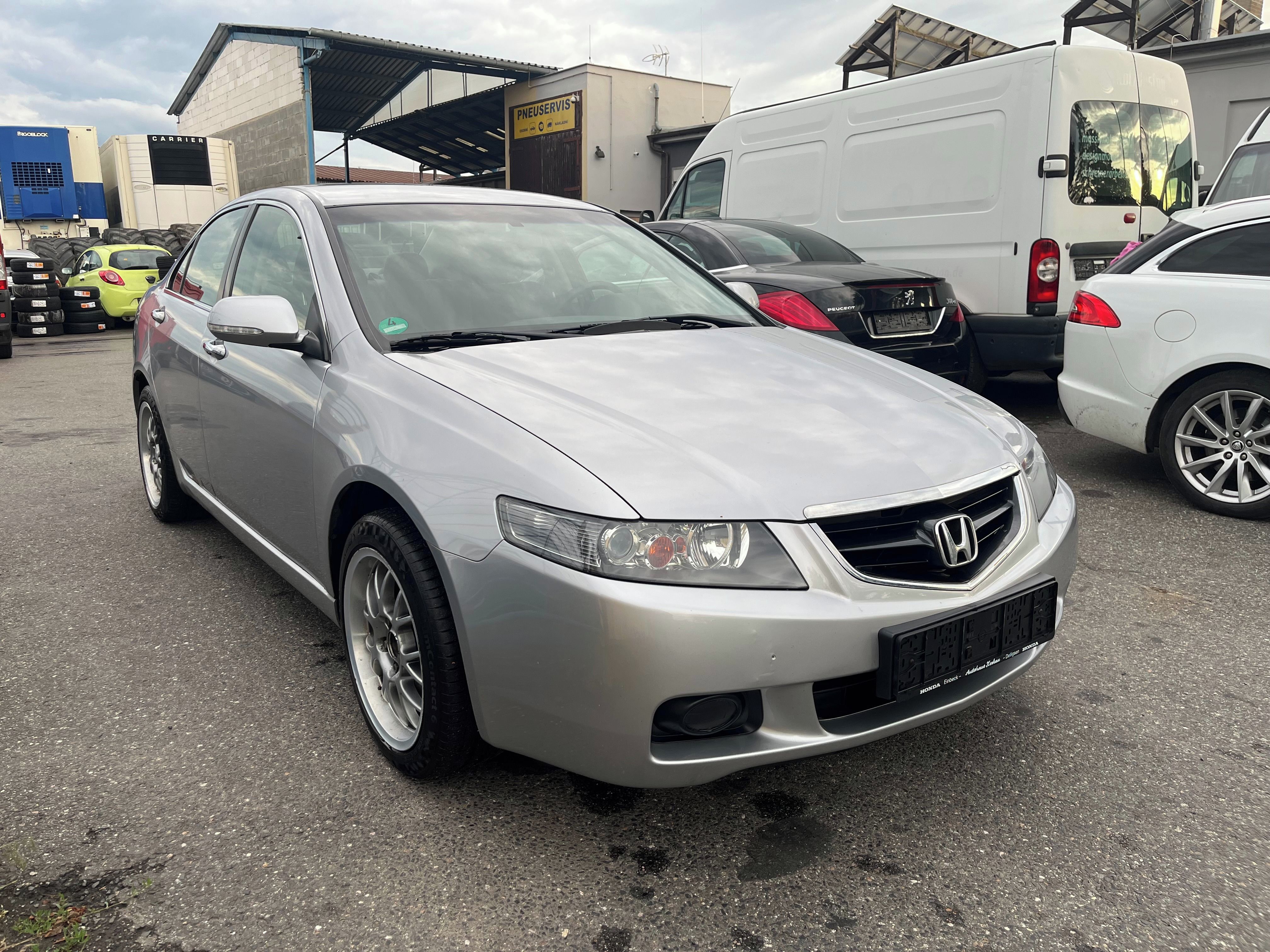 Honda Accord, Honda Accord, 2.0 i-VTEC - fotka 3