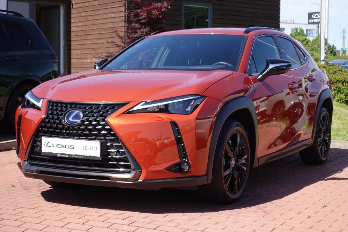 Lexus UX 250h, 250h 2,0iHSD CVT Special Editi - fotka 2