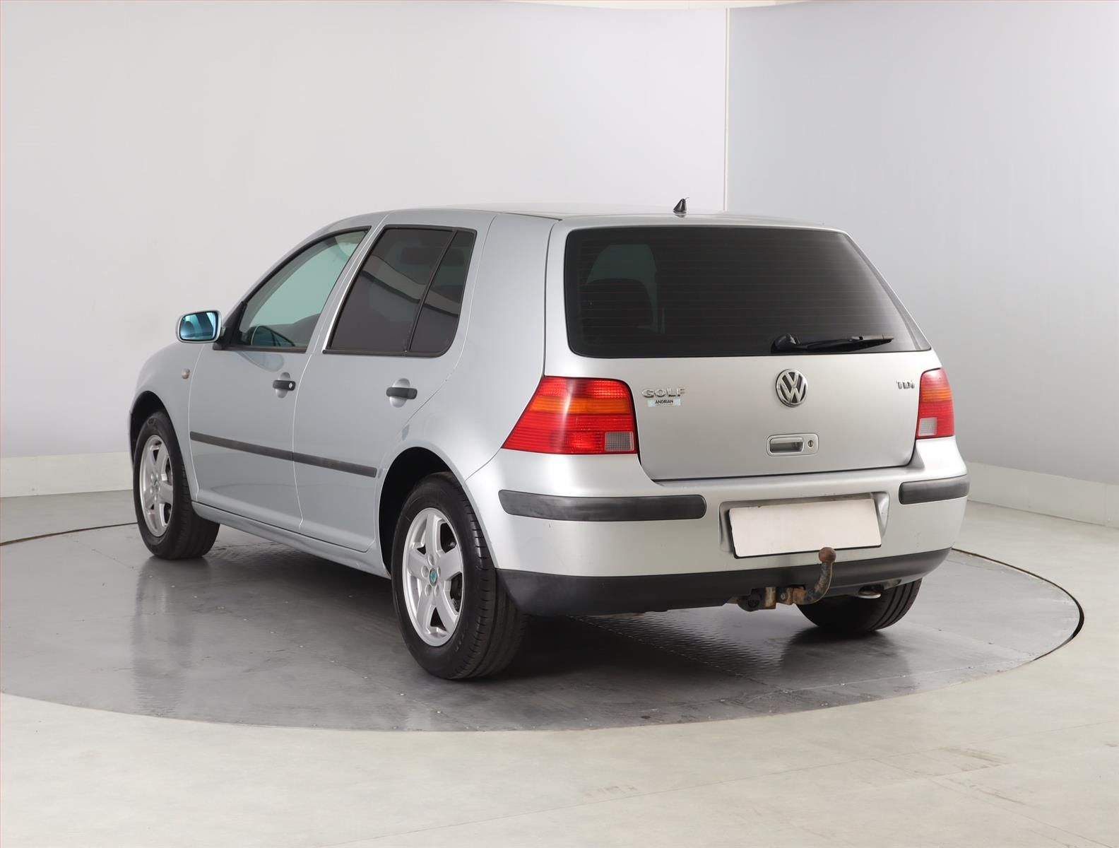 Volkswagen Golf, 1.9 TDI , Tažné, Klima - fotka 4