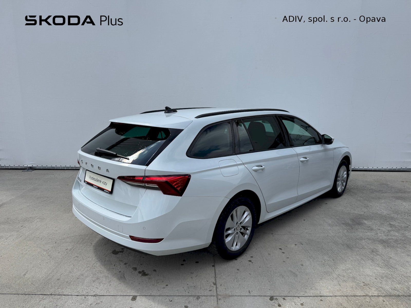 Škoda Octavia, Combi 2.0 TDI 85 kW Ambition - fotka 2