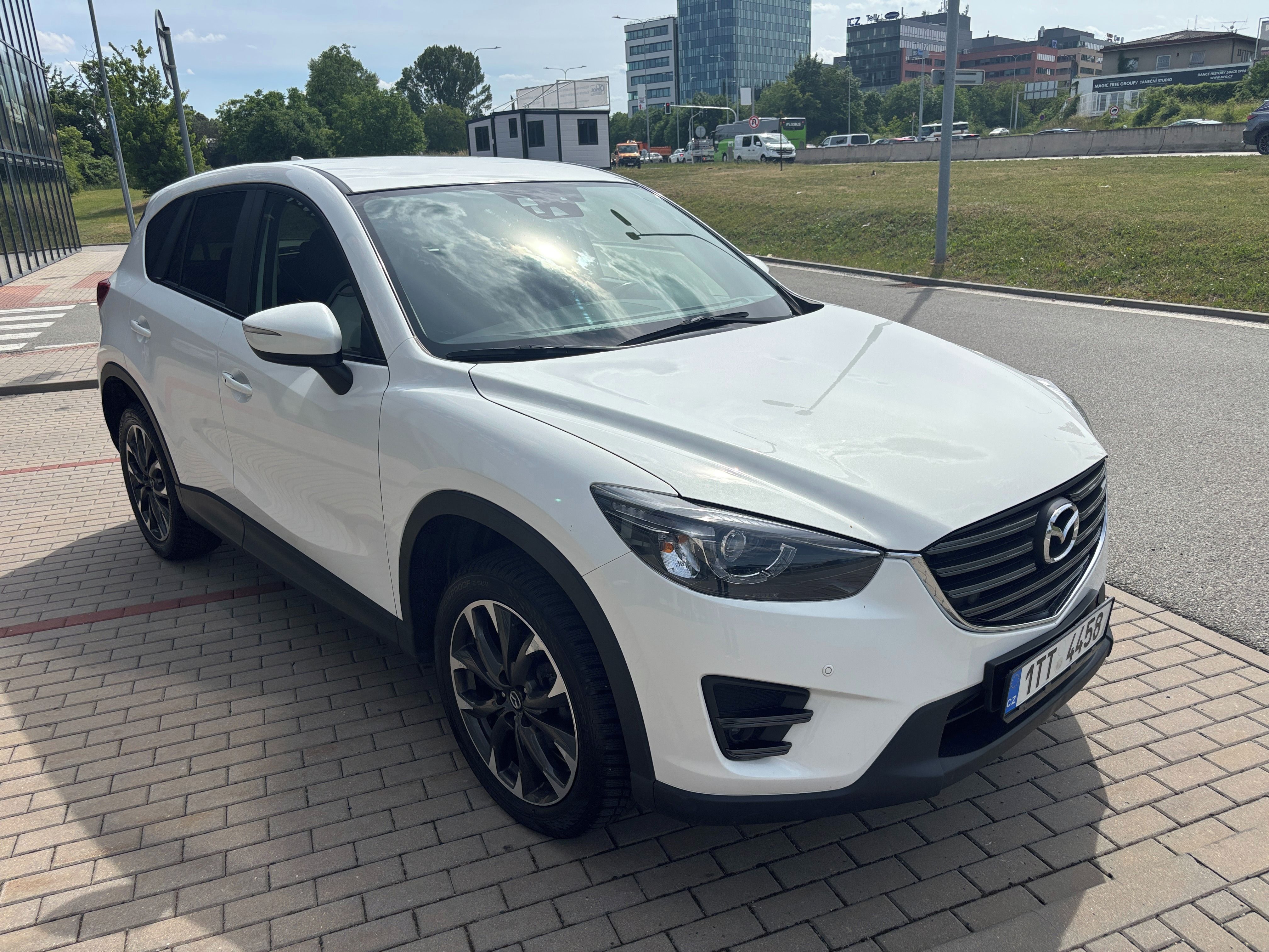 Mazda CX-5, 2.2 D SKYACTIV129KW ČR Automat - fotka 3