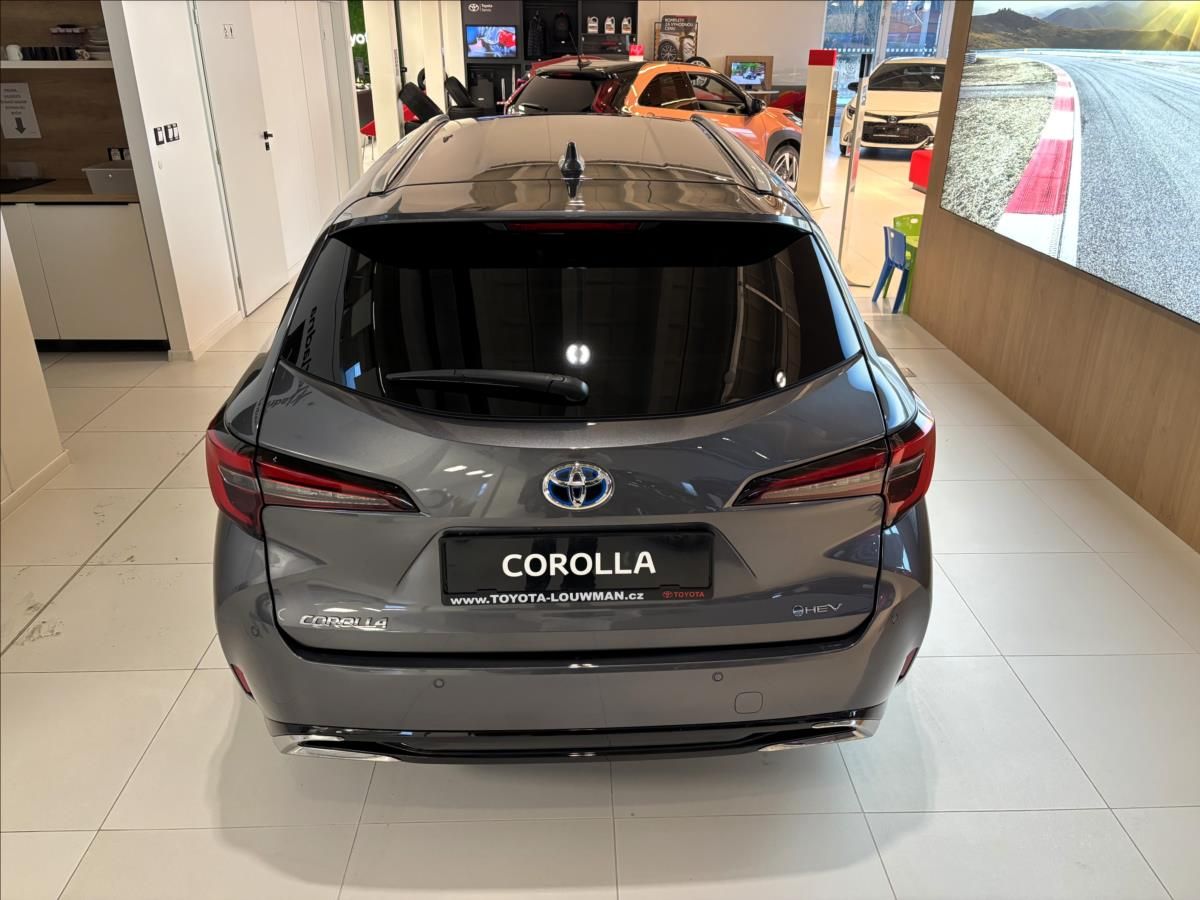 Toyota Corolla, 1,8   TS Style HEV - fotka 6