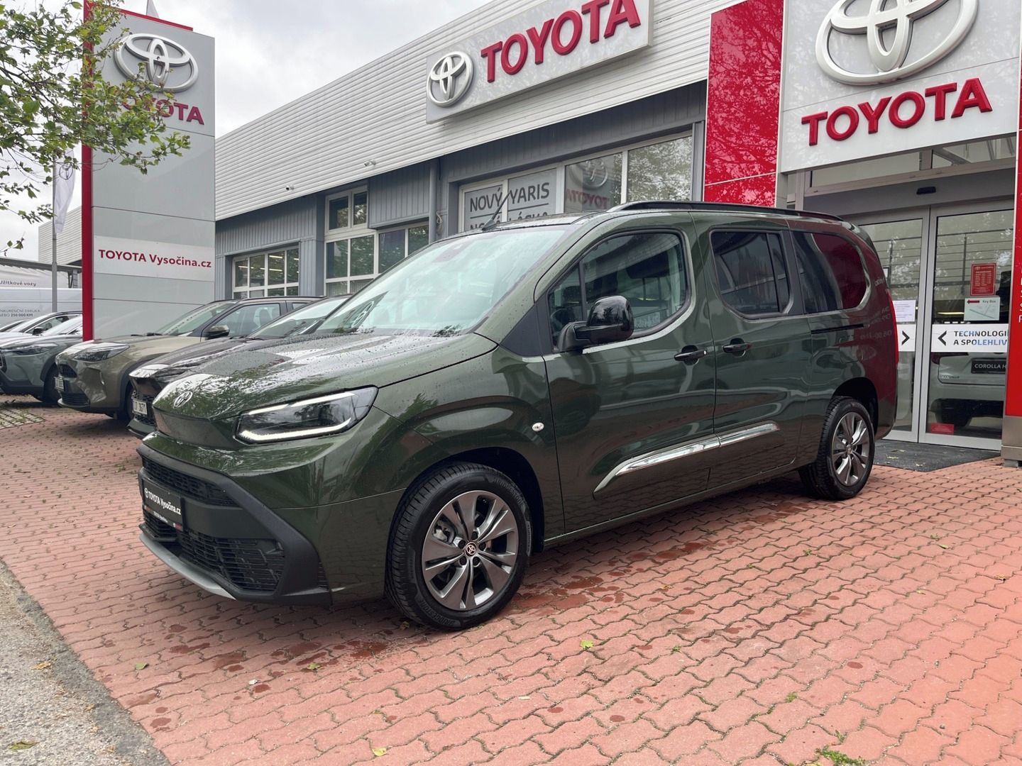 Toyota Proace City Verso, L2 - 1.5 nafta 130 koní manuál