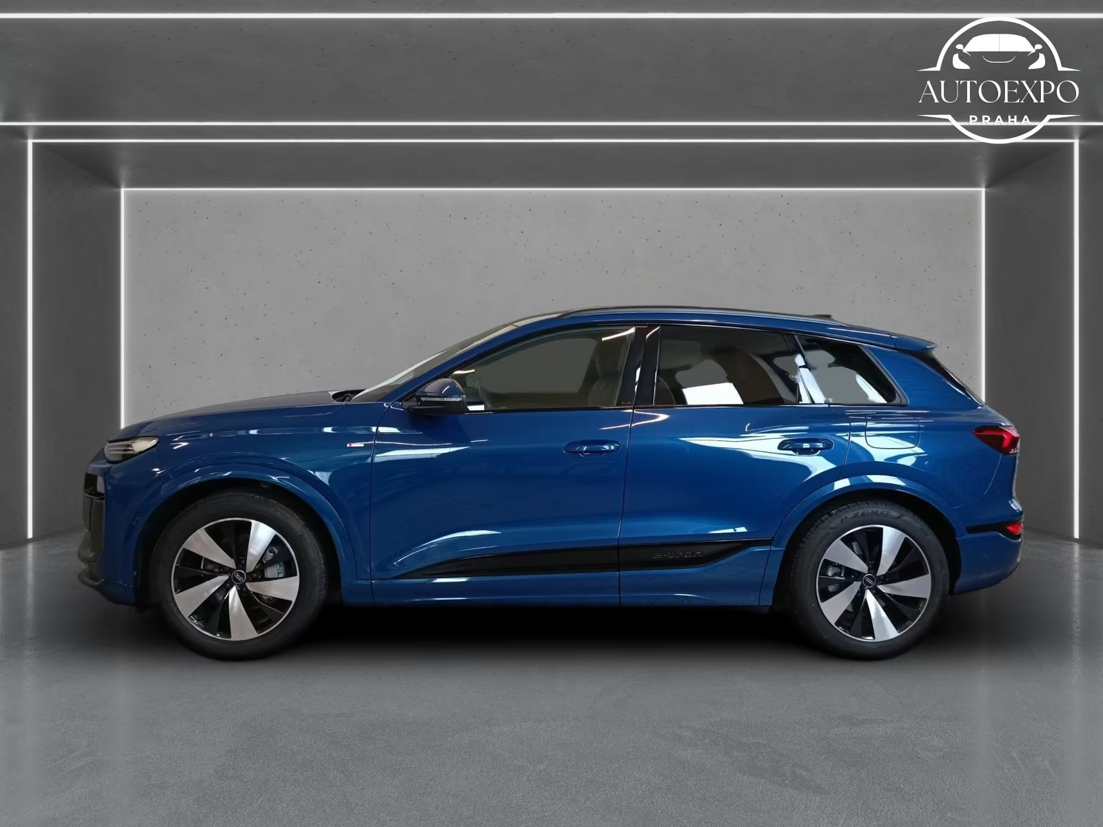 Audi Q6 e-tron, quattro 100kWh S-Line*Matrix* - fotka 3